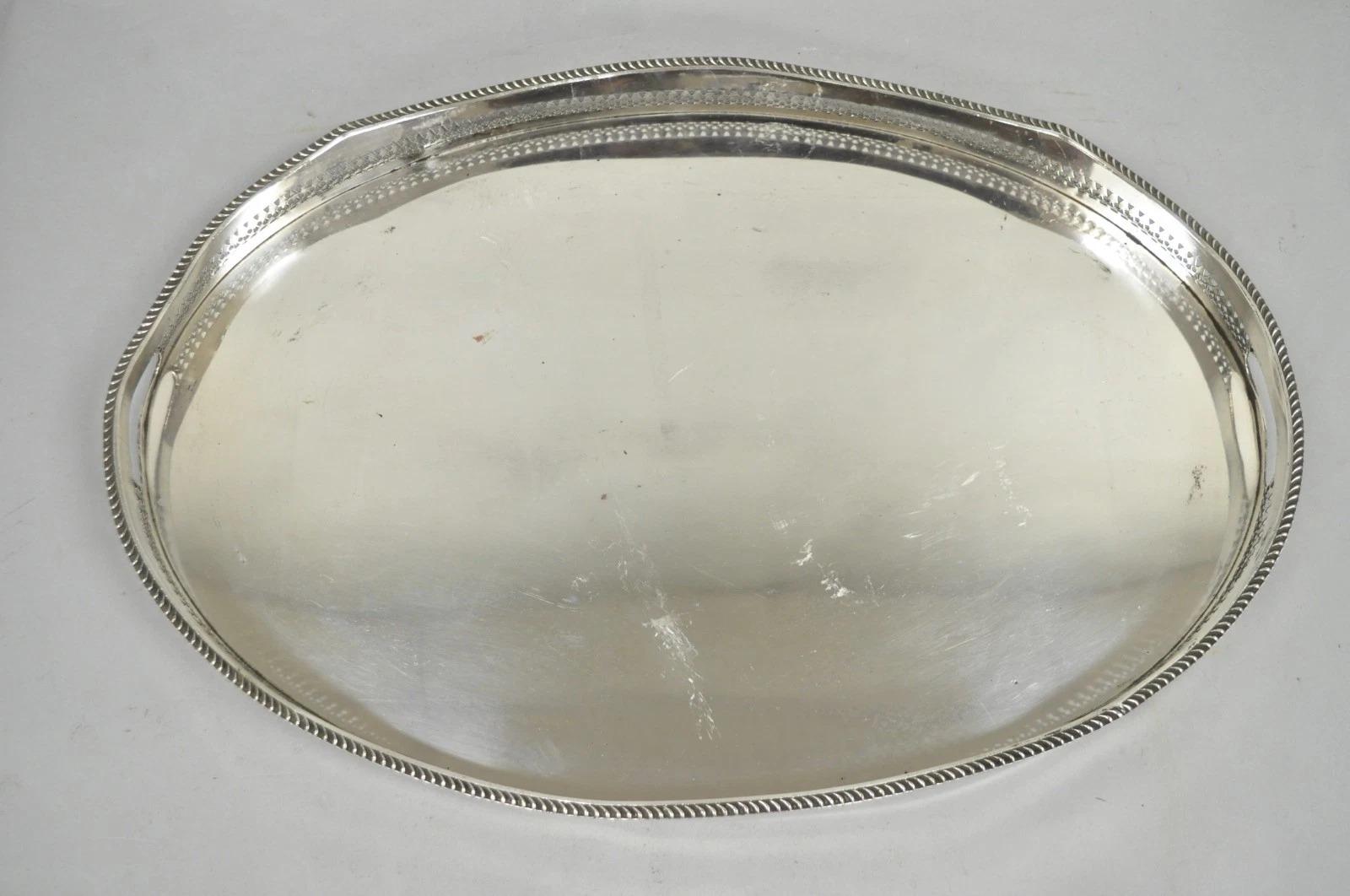 Antike englische Edwardian versilbert Oval Bar servieren Tablett w / Raised Gallery (20. Jahrhundert) im Angebot