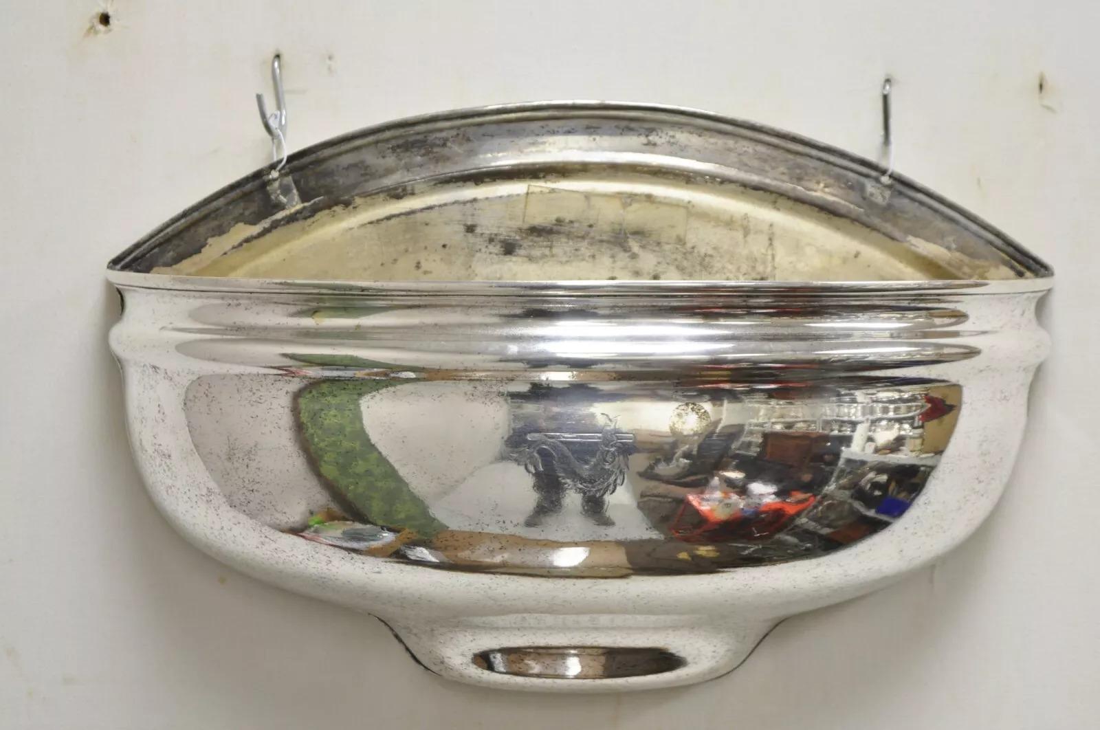 Jardinera inglesa antigua eduardiana bañada en plata con delfín montada en la pared en venta 4