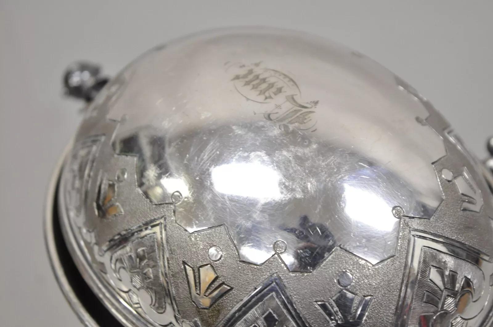 Antique English Edwardian Small Silver Plated Revolving Lid Butter Dish Server For Sale 6