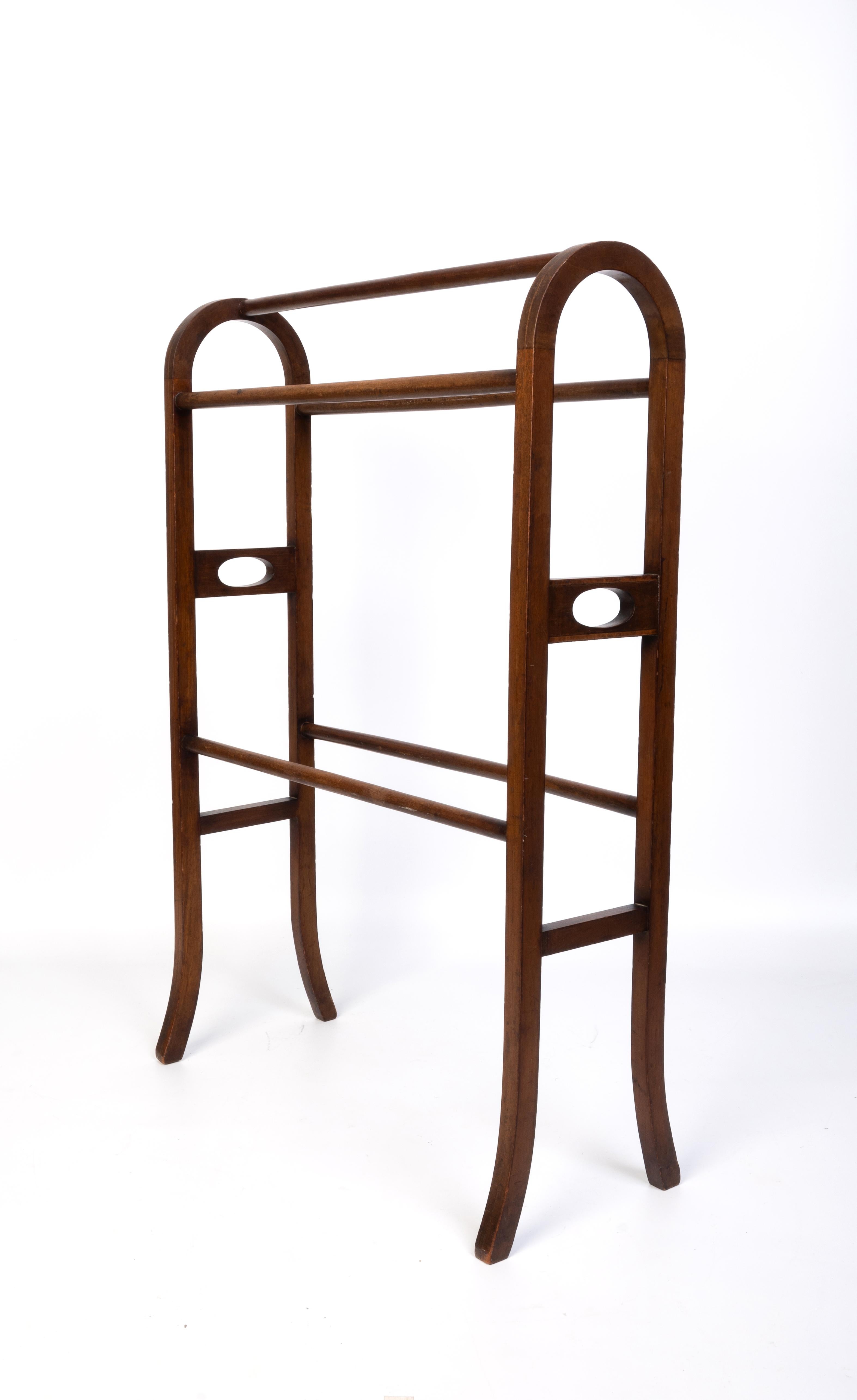 Antique English Edwardian Towel Rail C.1905 For Sale 5