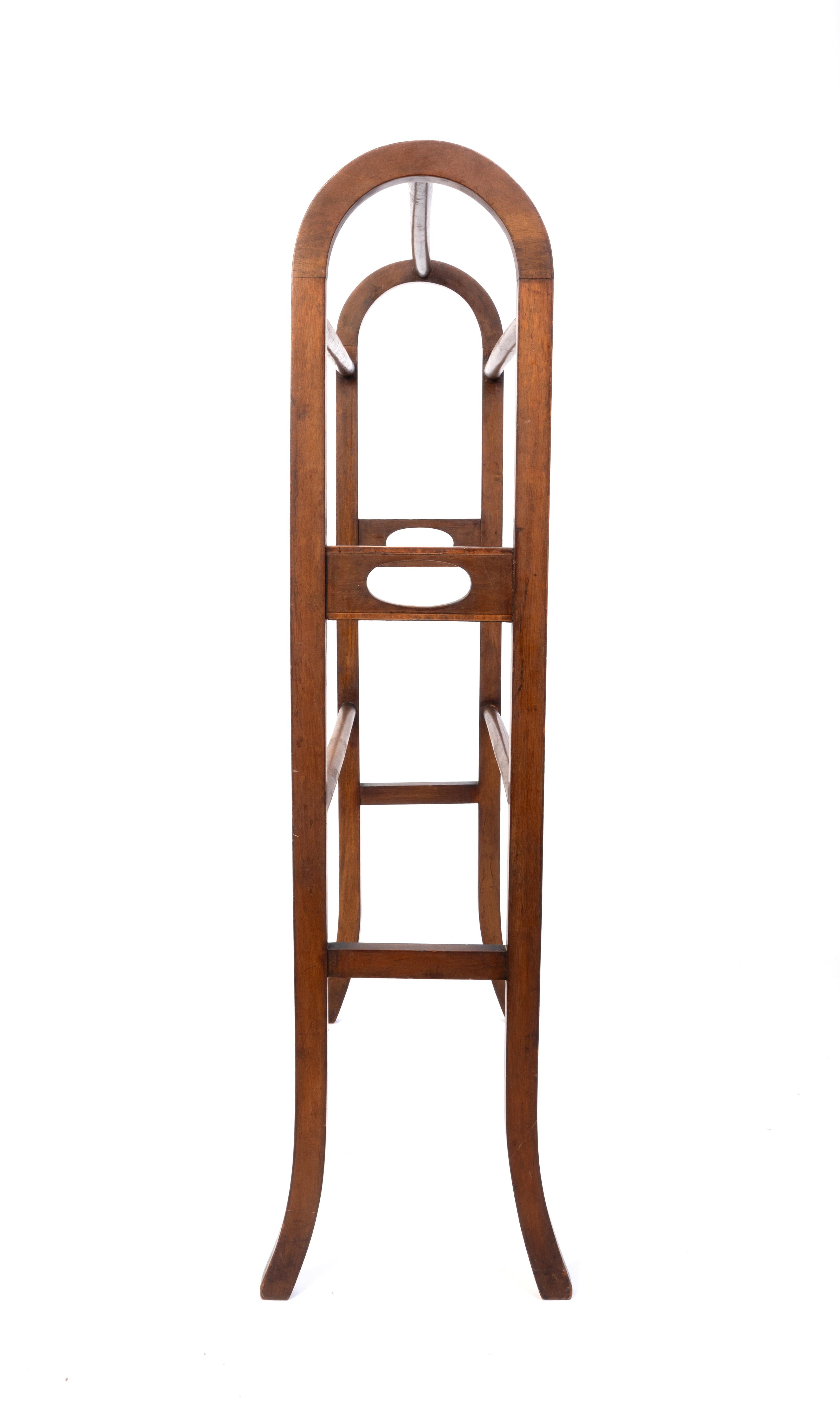 Antique English Edwardian Towel Rail C.1905 In Good Condition For Sale In London, GB