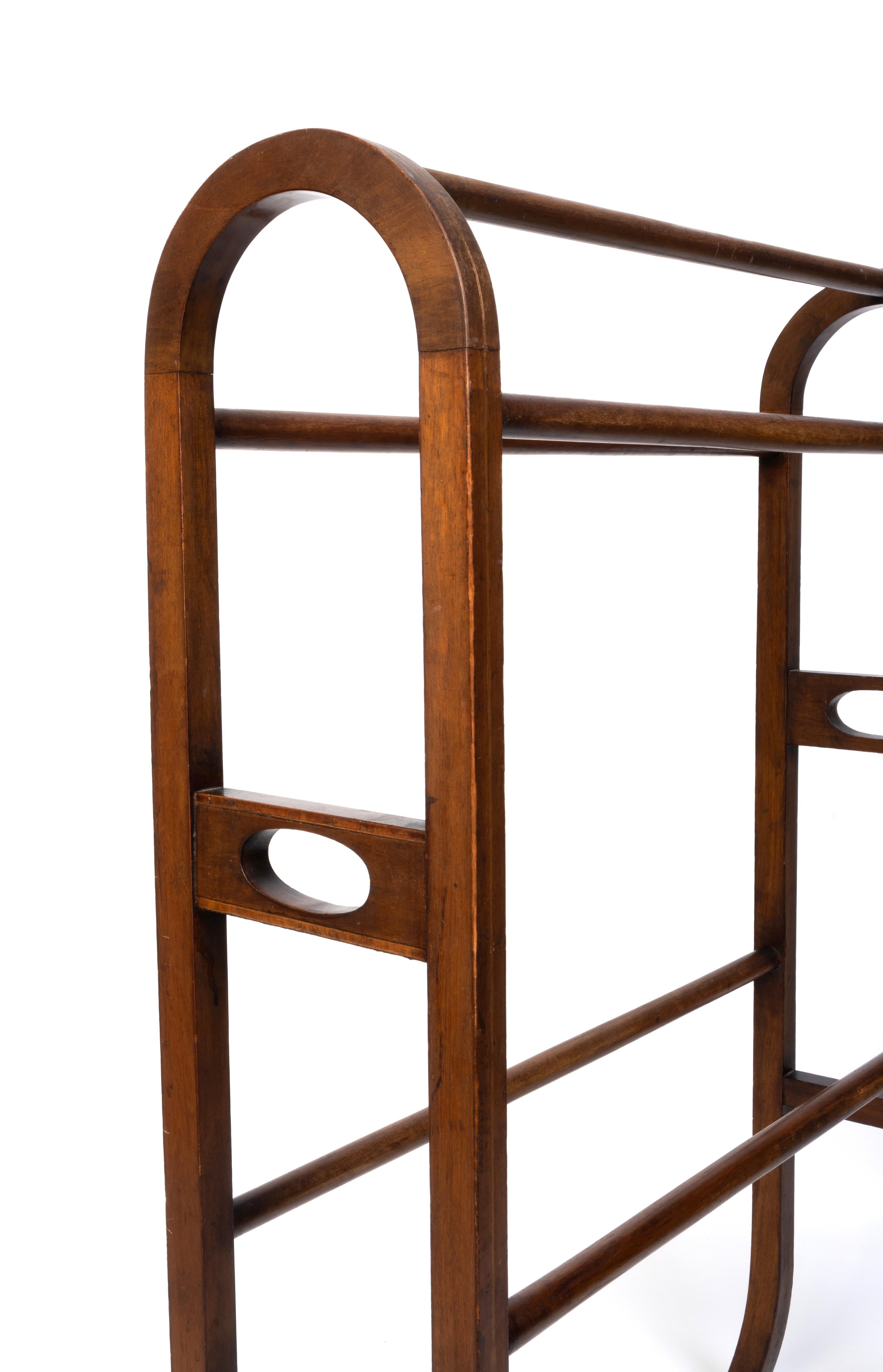 Early 20th Century Antique English Edwardian Towel Rail C.1905 For Sale