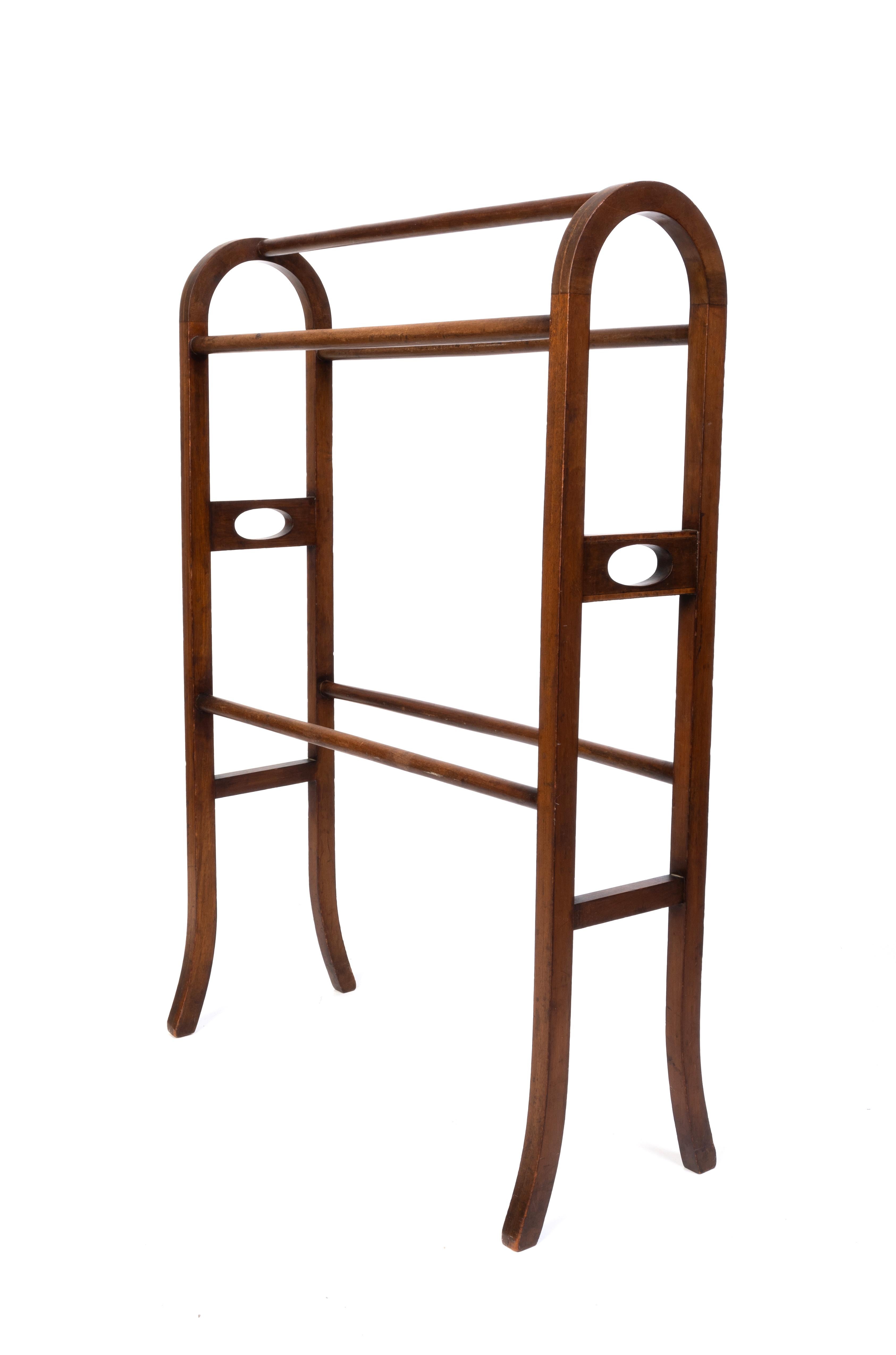 Walnut Antique English Edwardian Towel Rail C.1905 For Sale