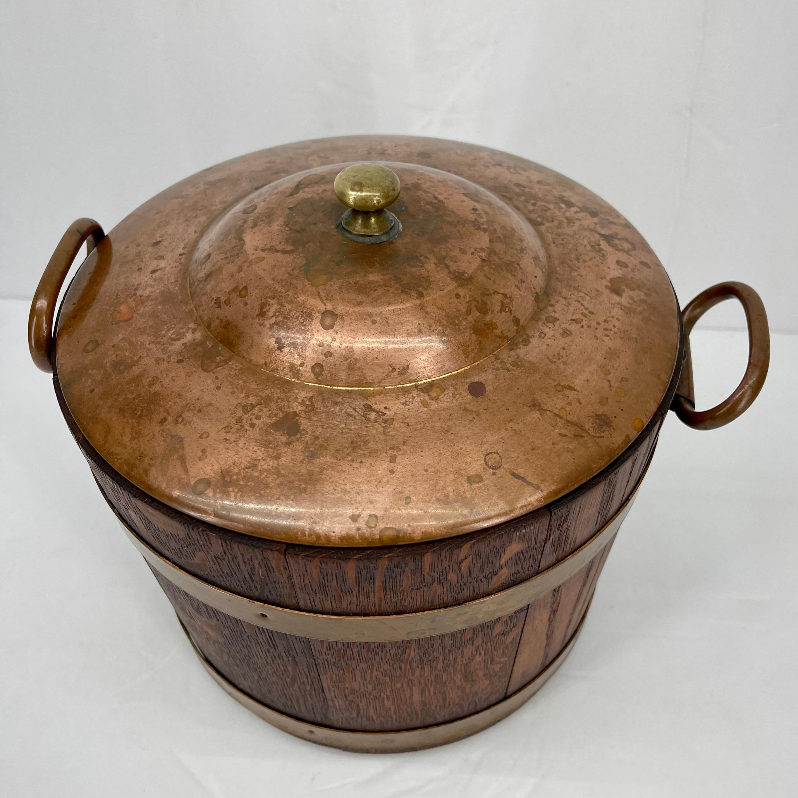 Antique English Edwardian Wood and Brass Ice Bucket For Sale 8