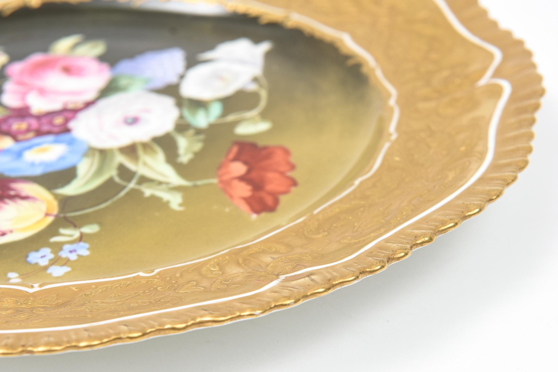 Antique English Elaborate Hand Painted Cabinet or Wall Plate, Heavily Gilded In Good Condition For Sale In West Palm Beach, FL