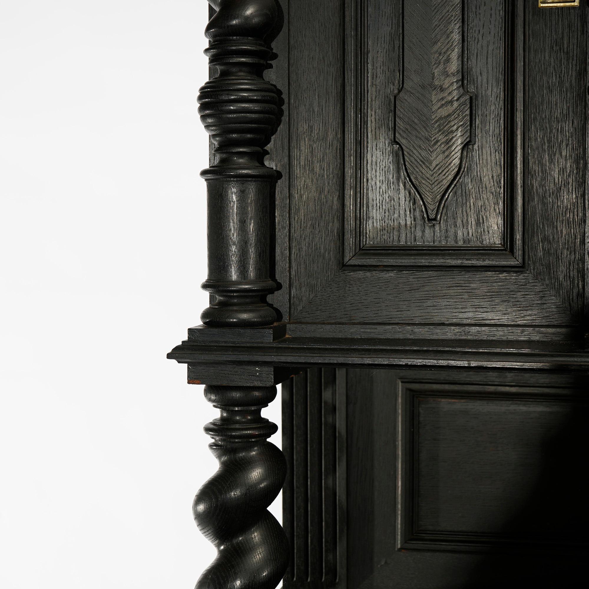 Antique English Elizabethan Style Oak Hunt Board Circa 1900 5