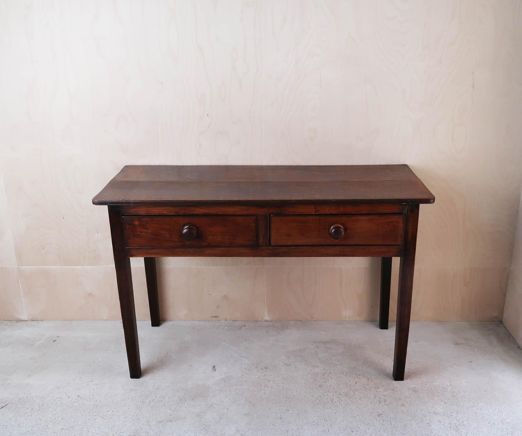 Antique English Oak and Elm Dresser Base or Side Table, 18th Century In Good Condition For Sale In St Annes, Lancashire
