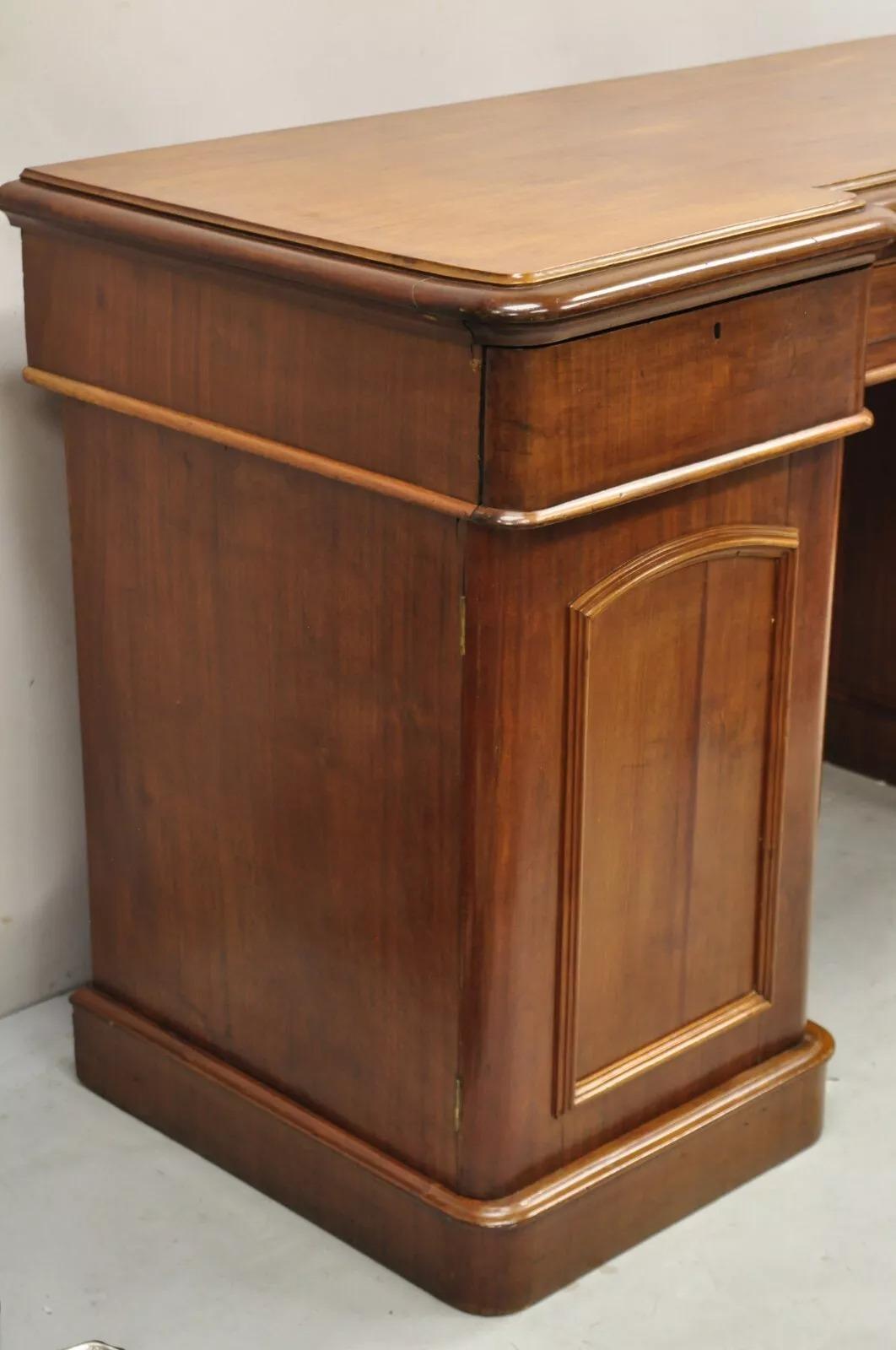Antica credenza inglese Impero in mogano con piedistallo in 3 parti, buffet con cassetti in vendita 5