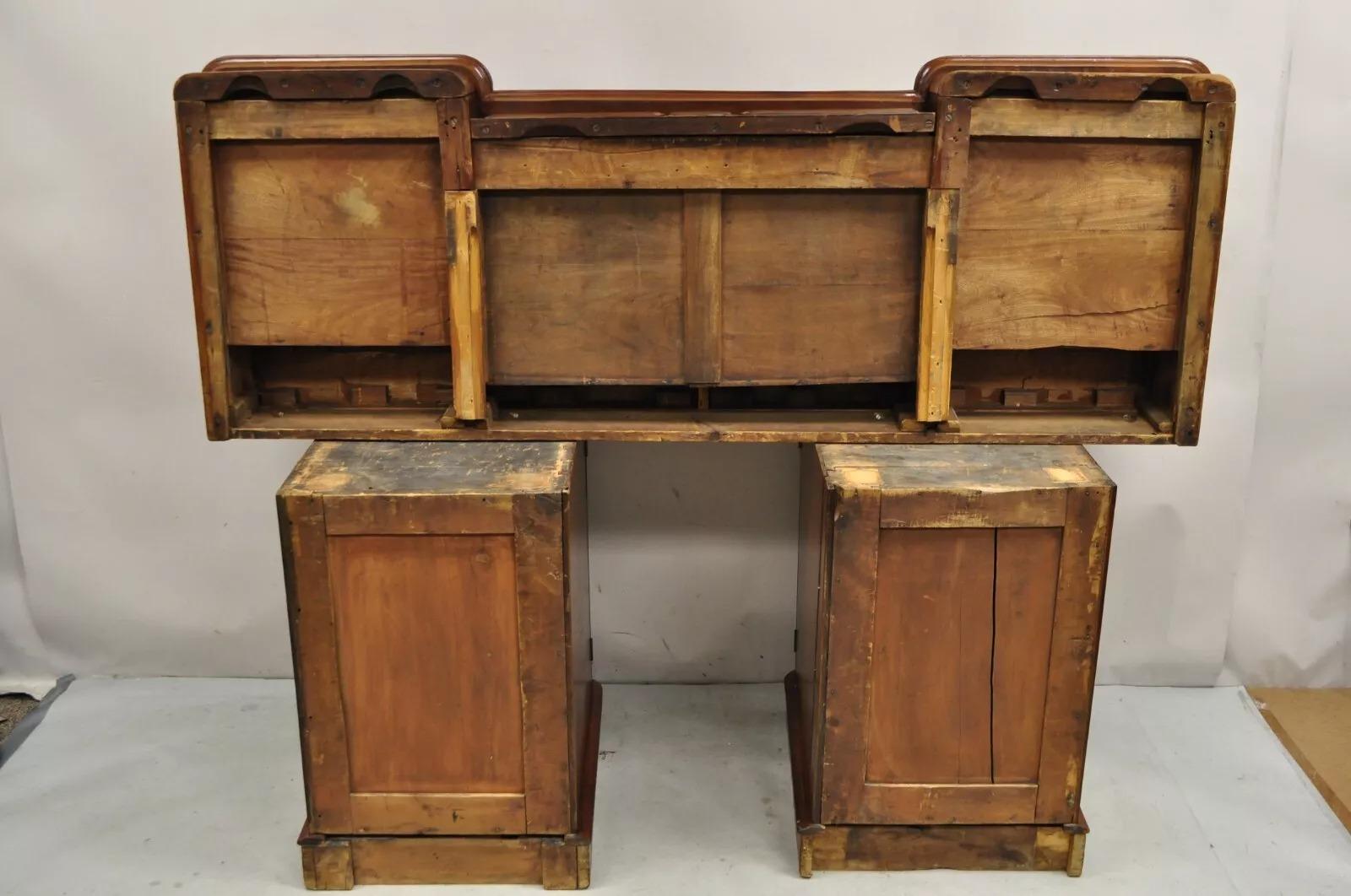Stile impero Antica credenza inglese Impero in mogano con piedistallo in 3 parti, buffet con cassetti in vendita