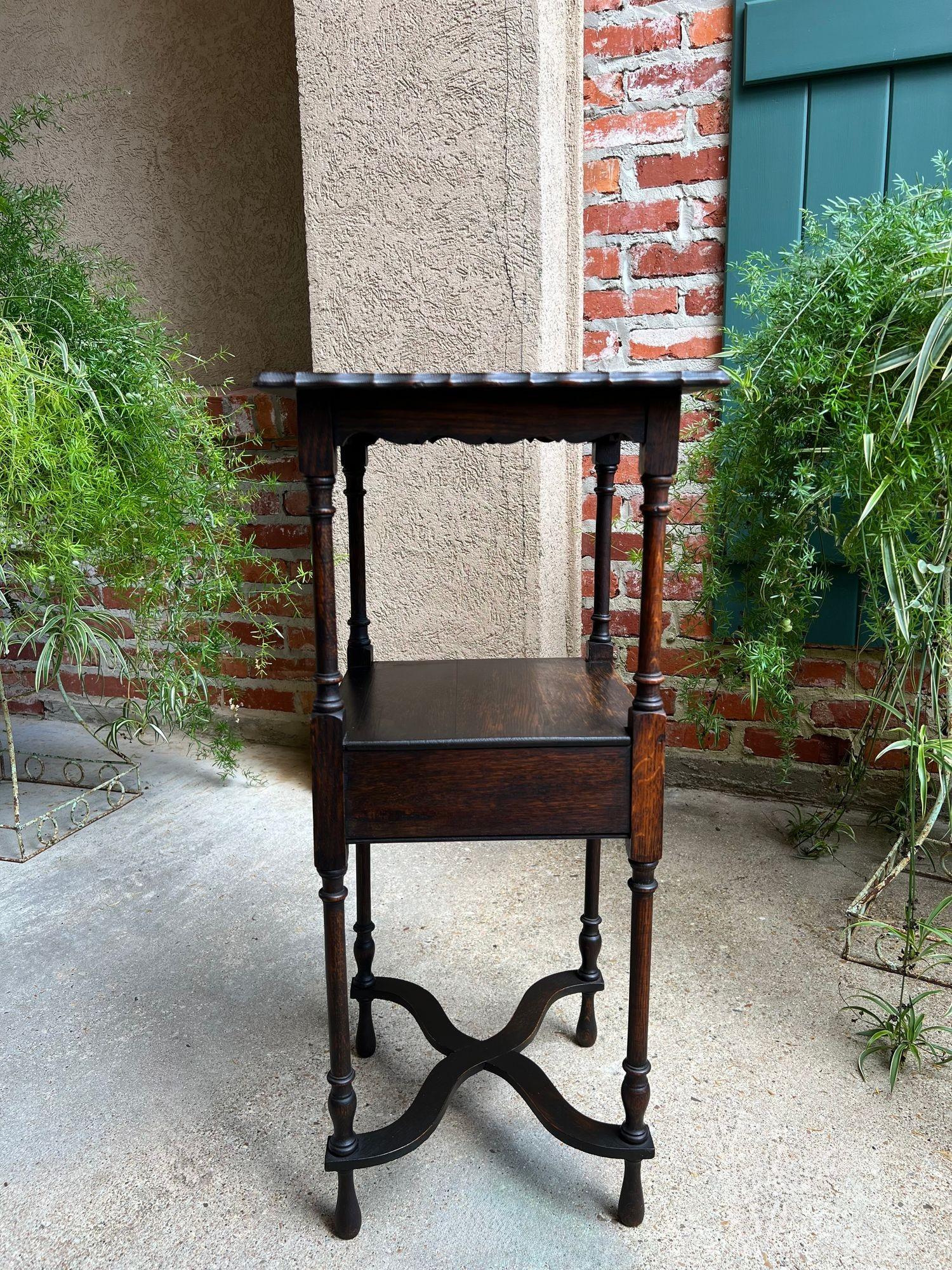 Antique English End Table SQUARE PETITE Jacobean Oak Two Tier c1900 For Sale 3
