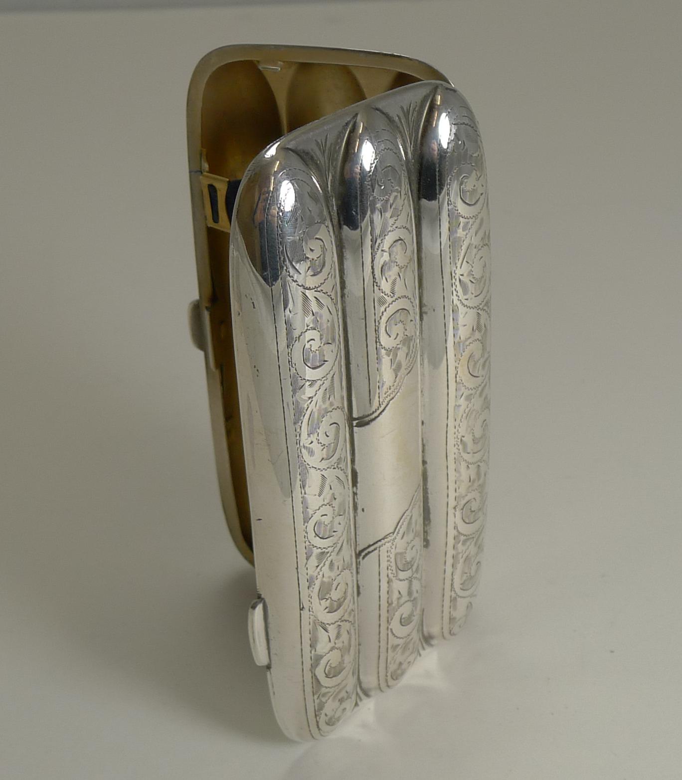 Antique English Engraved Sterling Silver Three Finger Cigar Case, 1918 4
