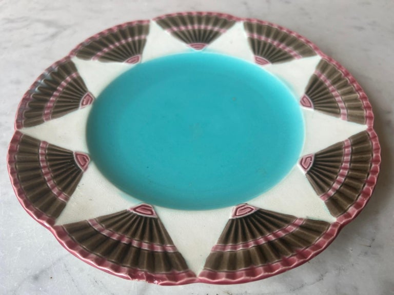 Antique English Fan Pattern Plate by Wedgwood For Sale at 1stDibs
