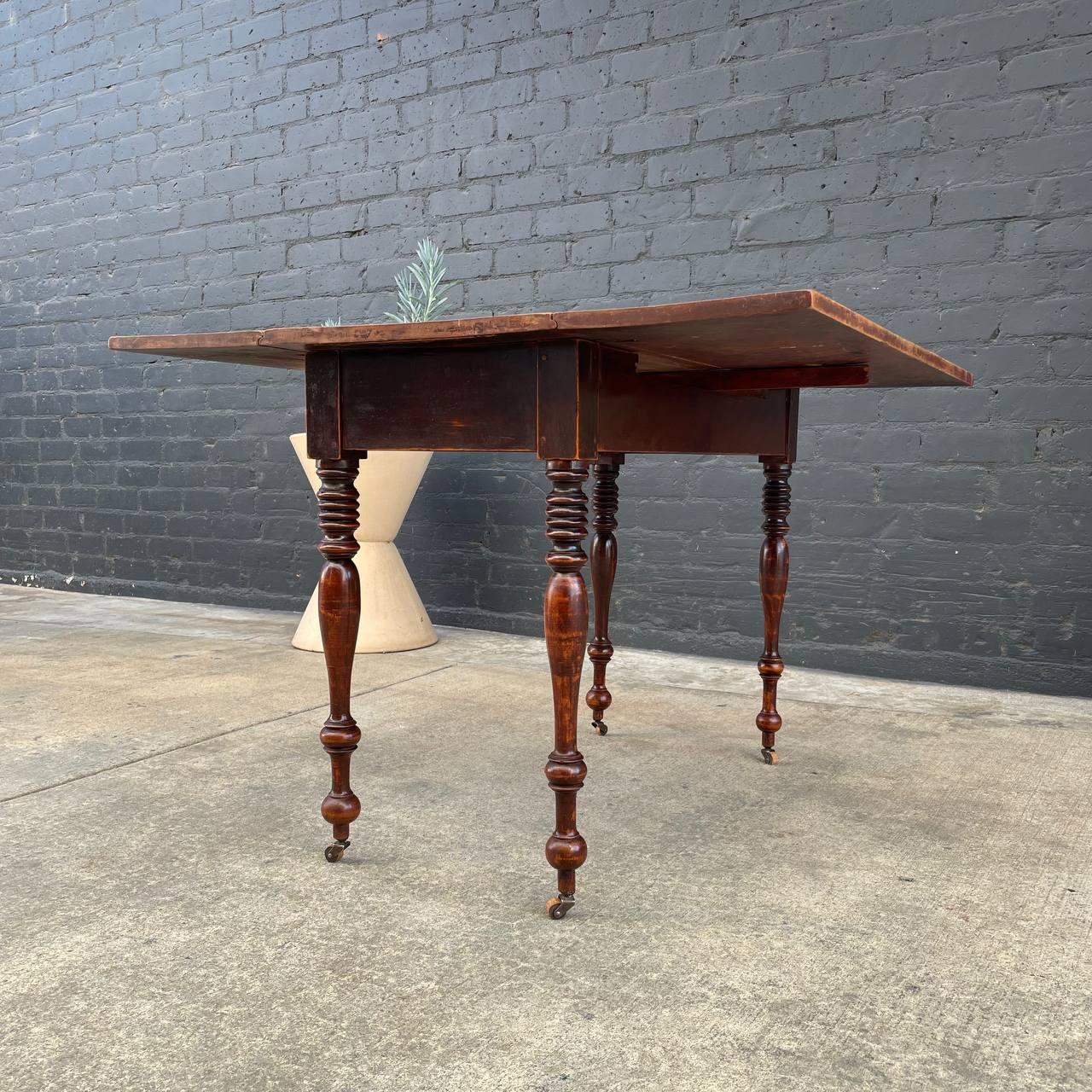 Mid-20th Century Antique English Farmhouse Country Drop Leaf Dining Table For Sale