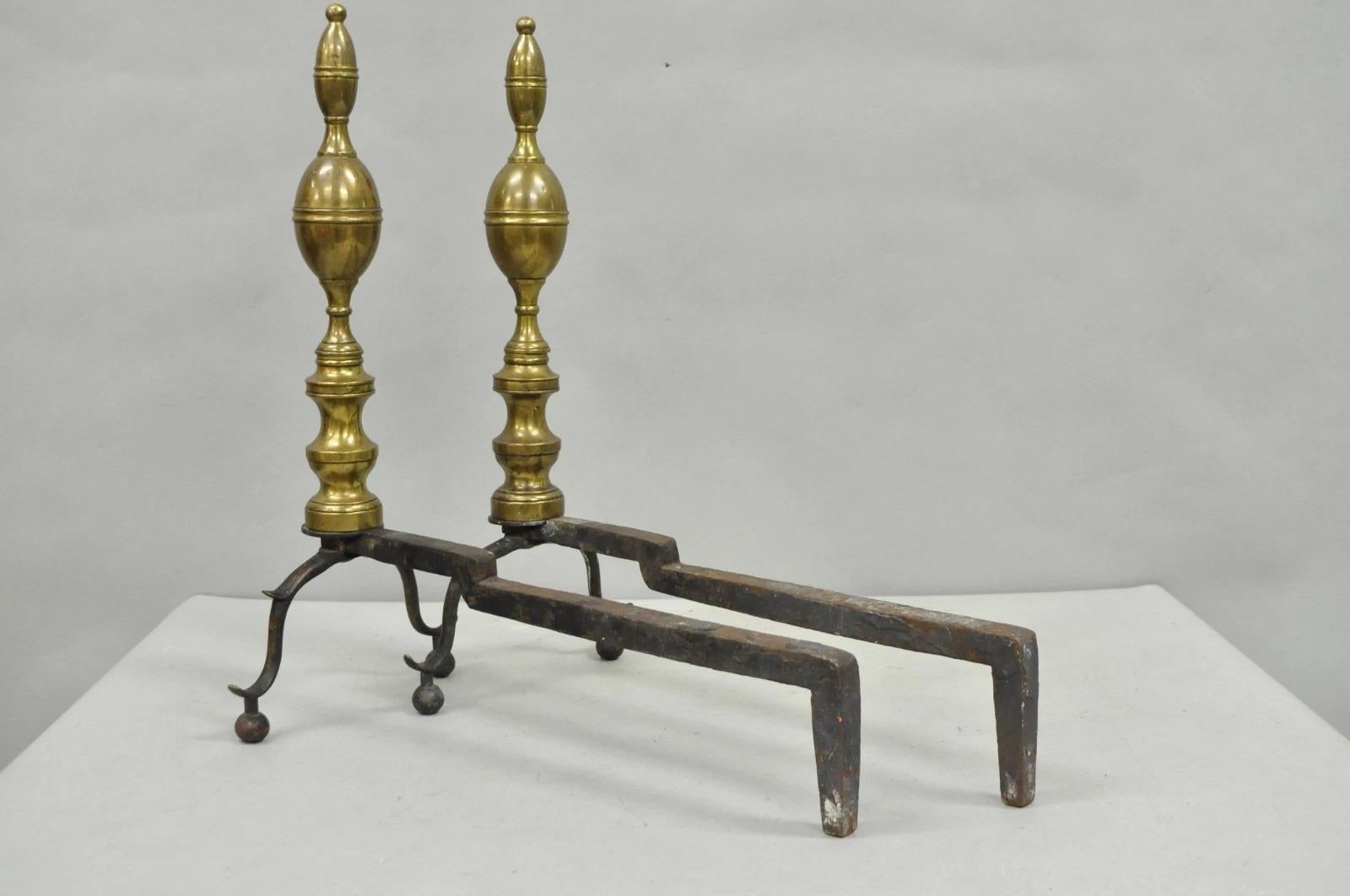 Antiguo Federal Inglés de latón rama de hierro fundido Chimenea Andirons - un par en venta 5