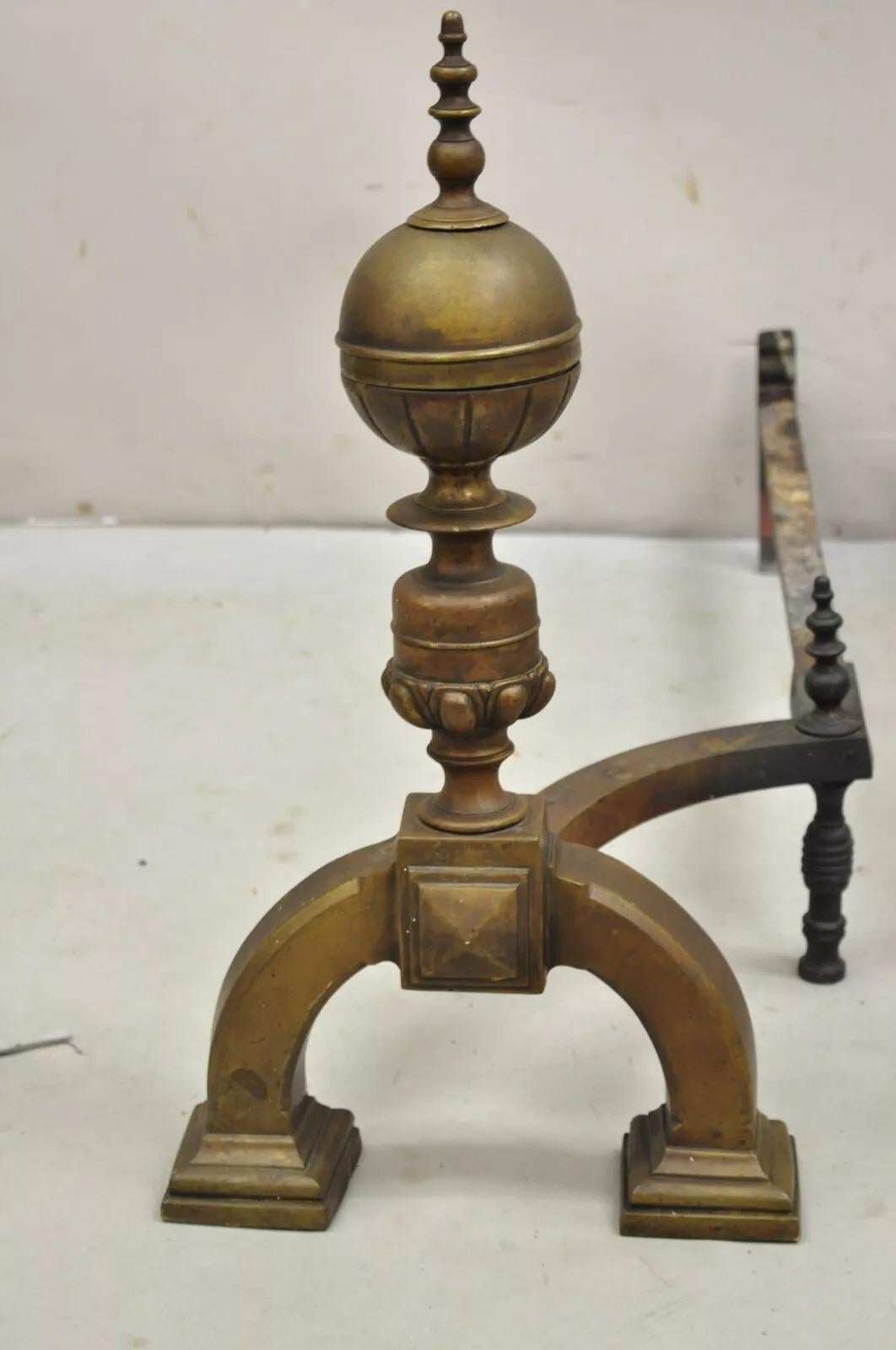 Antique English Federal Brass Cannonball Fireplace Andirons With Patina - Pair In Good Condition For Sale In Philadelphia, PA