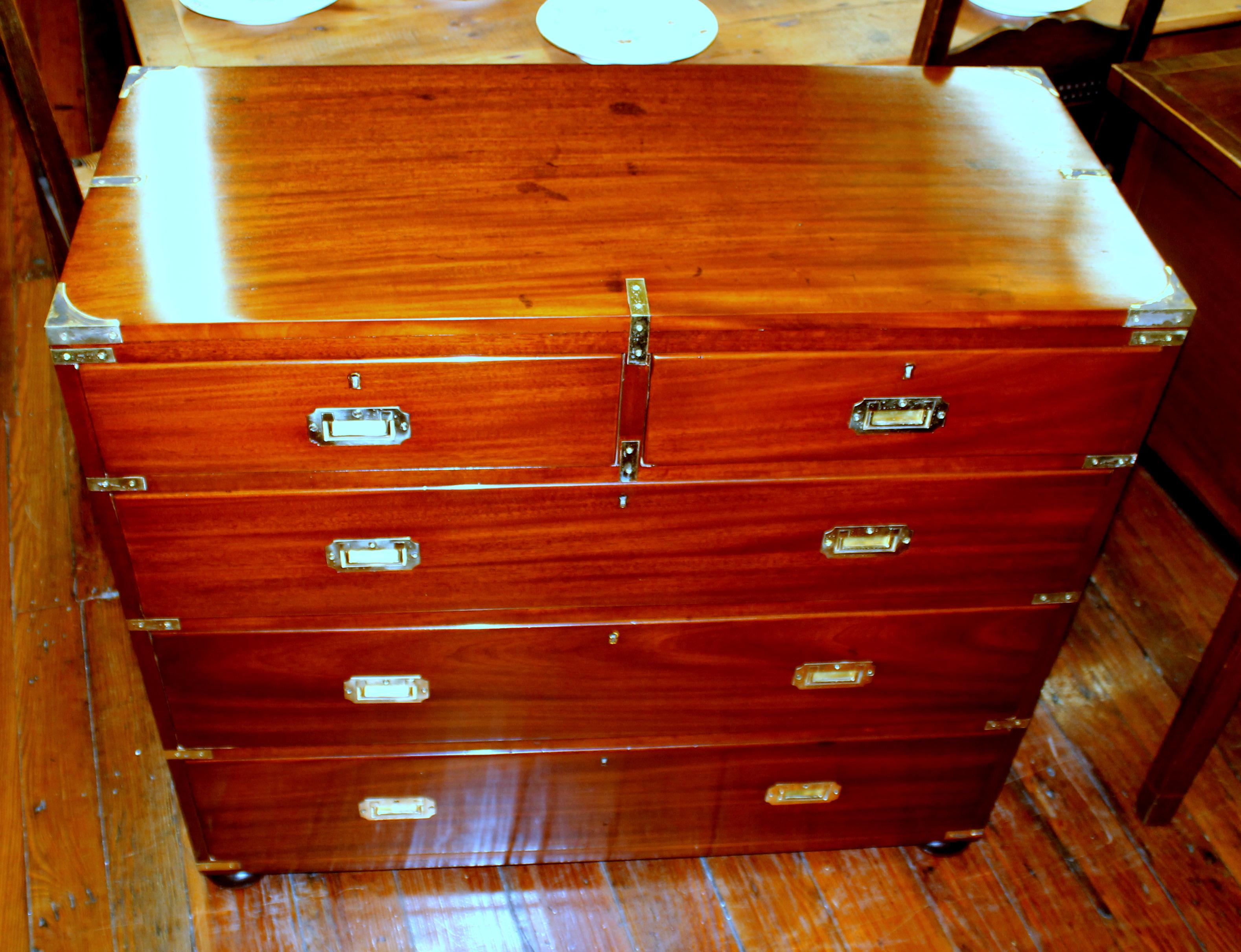 Antique English Figured Mahogany Military or Campaign Style Chest In Good Condition In Charleston, SC
