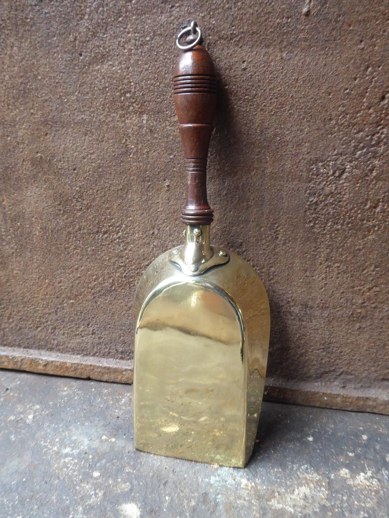 Antique English Fireplace Shovel or Fire Shovel, 19th Century at 1stDibs