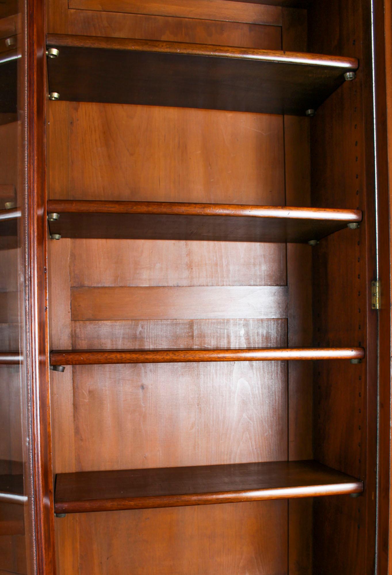Antique English Flame Mahogany Library Breakfront Bookcase, 19th Century 10