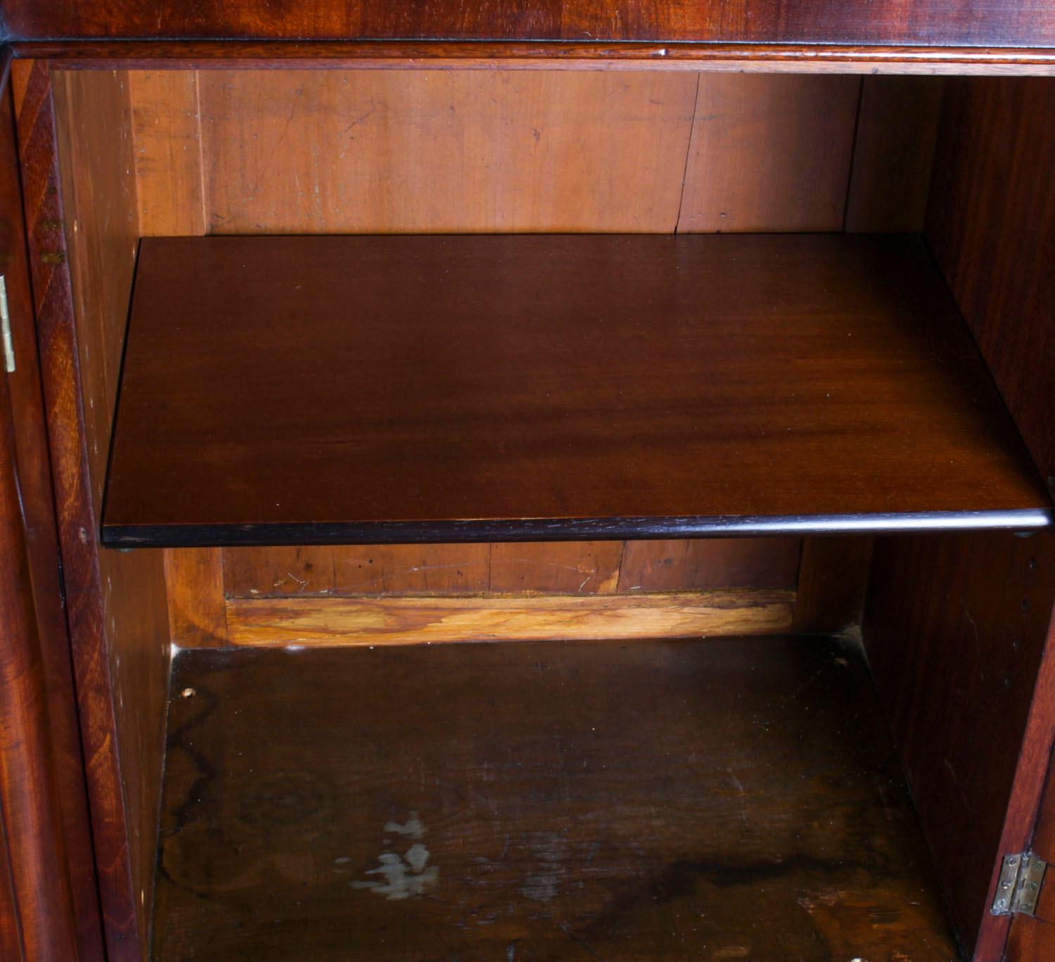 Antique English Flame Mahogany Library Breakfront Bookcase, 19th Century 13