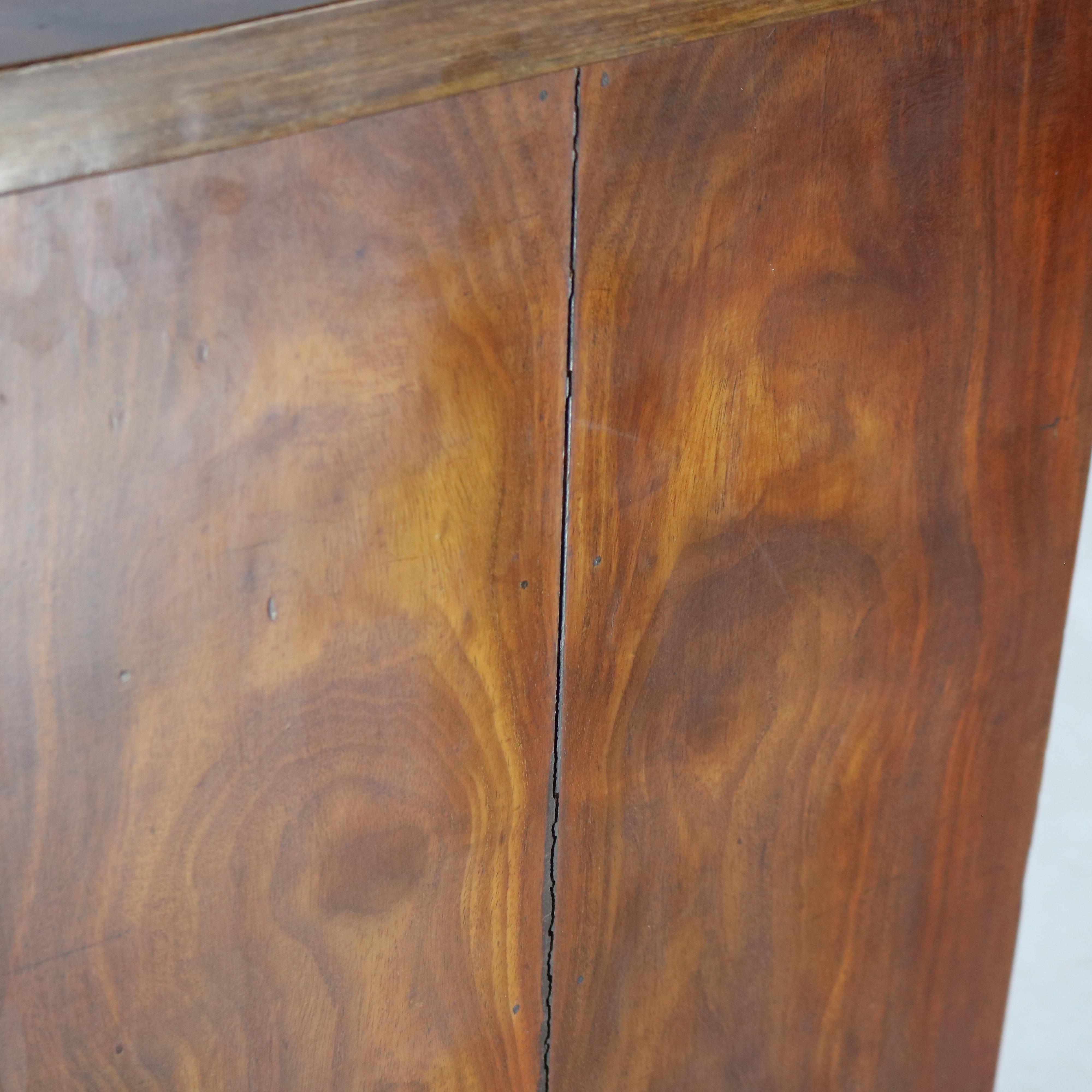 Antique English Flame Mahogany Satinwood Inlaid 4-Drawer Dressers 18th-19thC 12