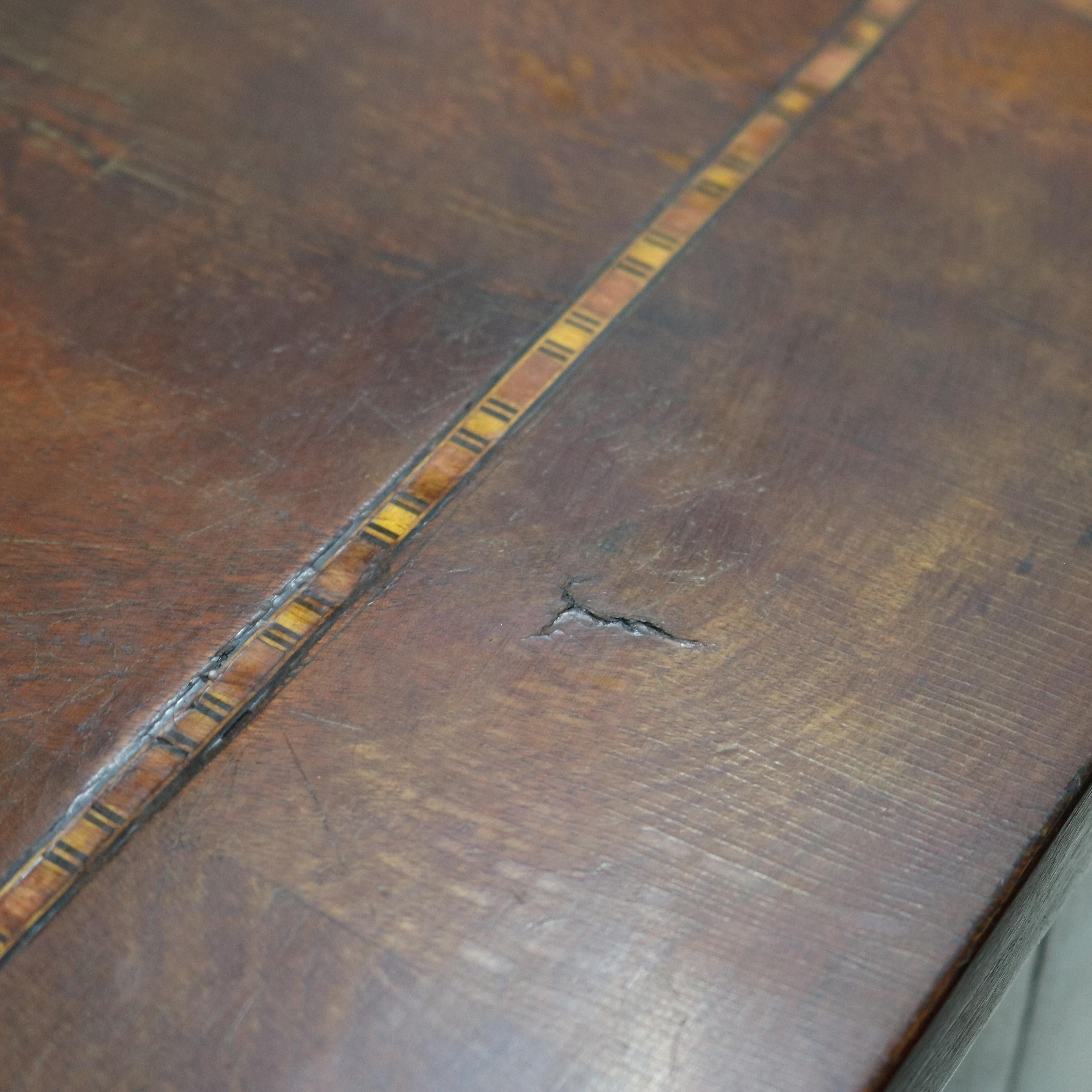 Antique English Flame Mahogany Satinwood Inlaid 4-Drawer Dressers 18th-19thC 2