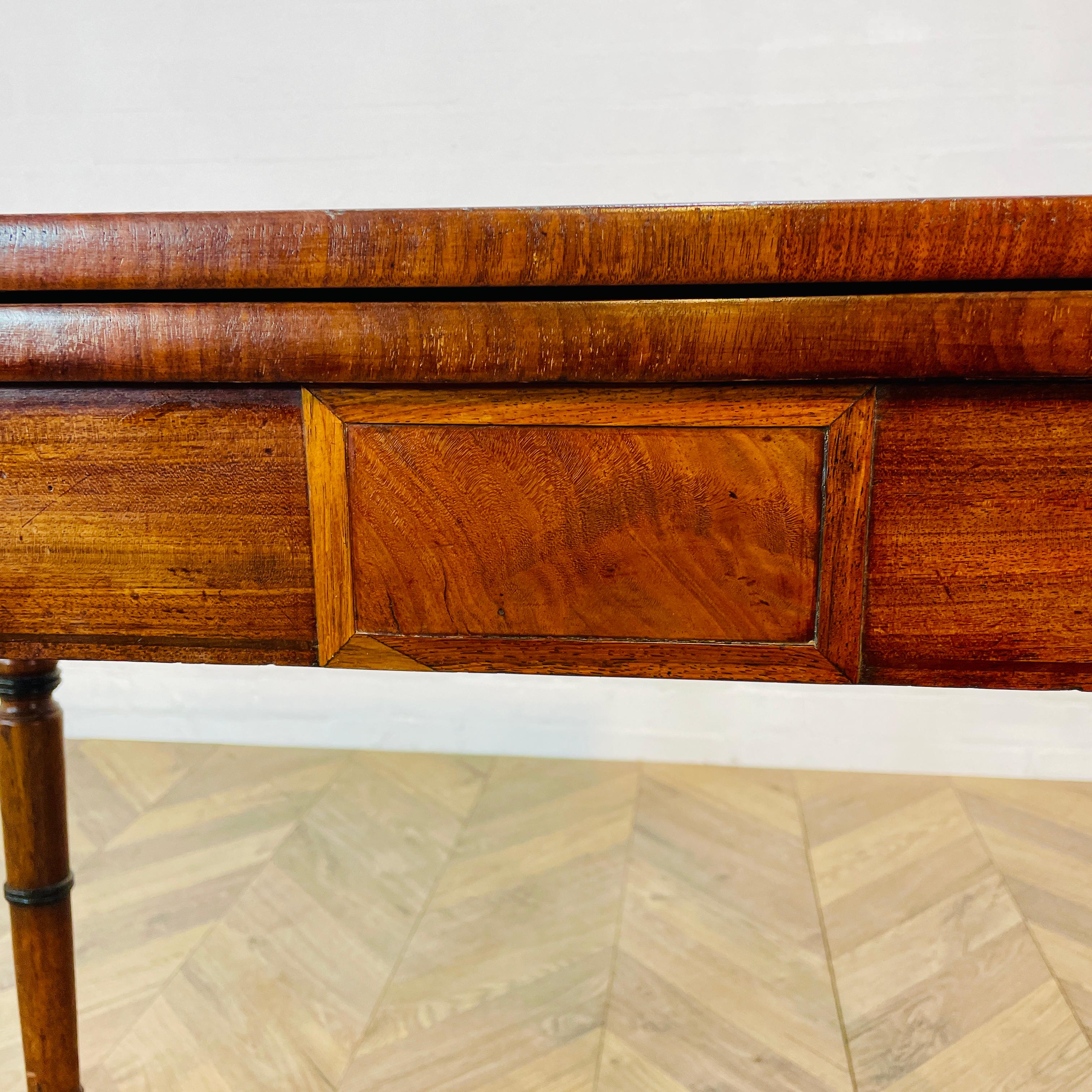 Ancienne table à cartes pliante anglaise, 19ème siècle 6