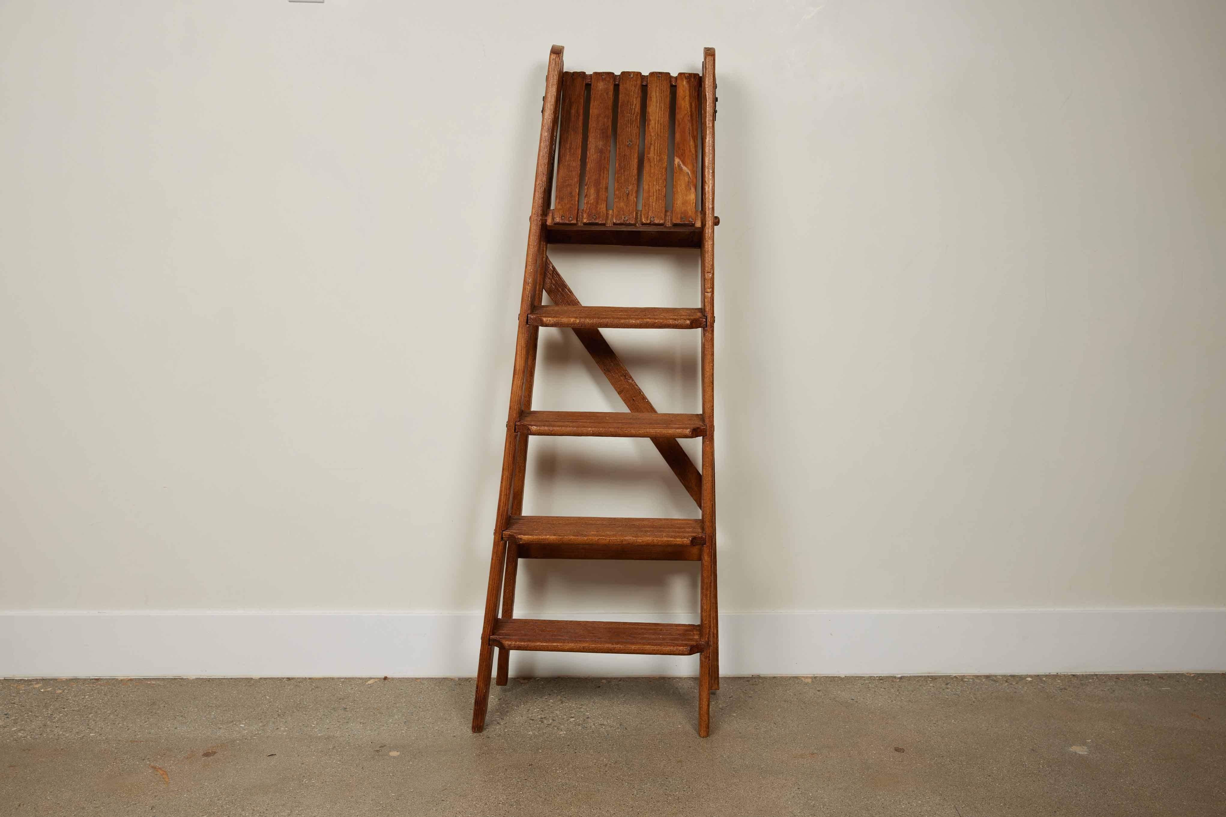 Antique English Folding Library Step Ladder, 1880s For Sale 2