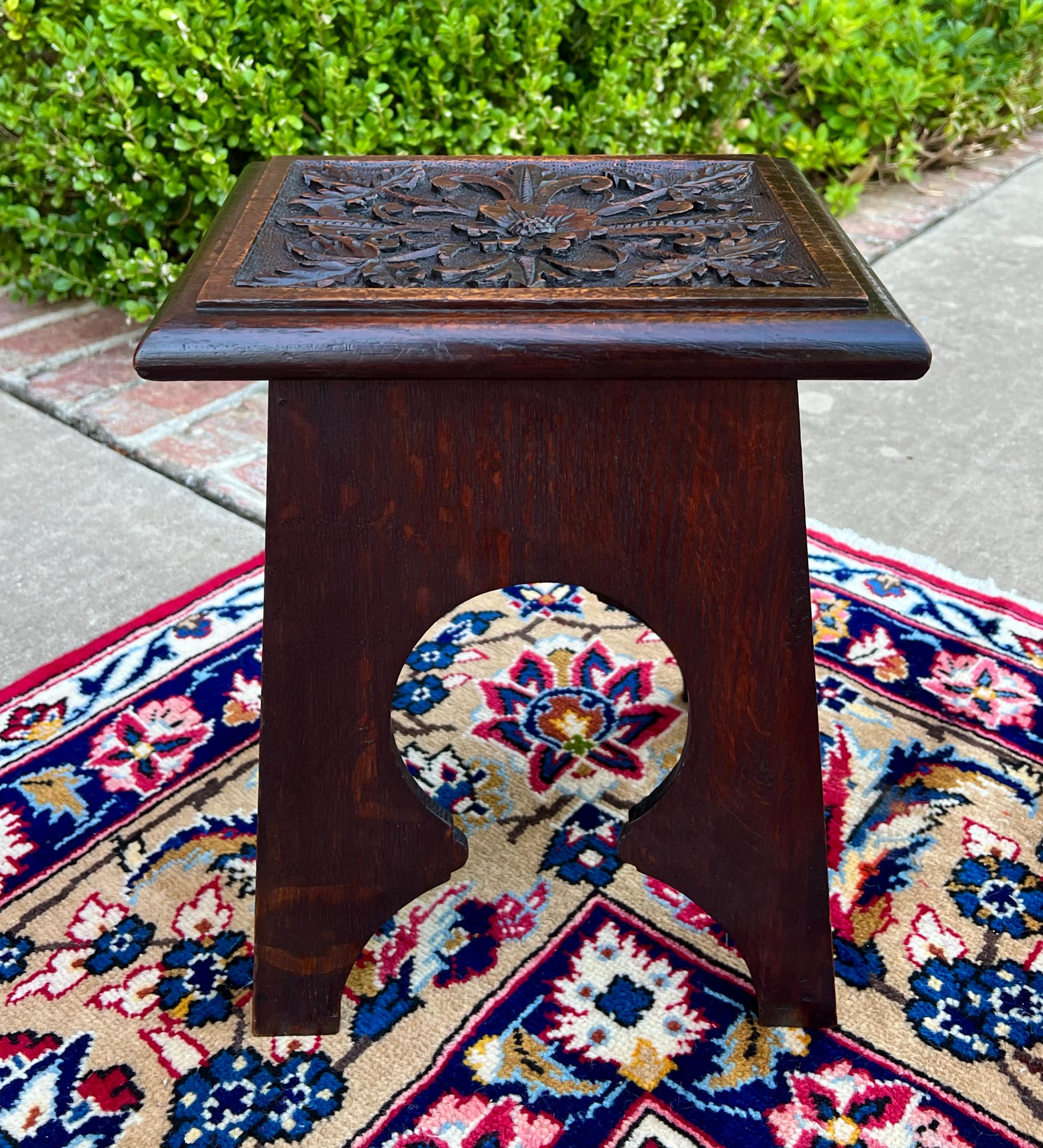 Antique English Footstool Bench Stool Carved Top Oak Rosette c. 1920s-30s 8