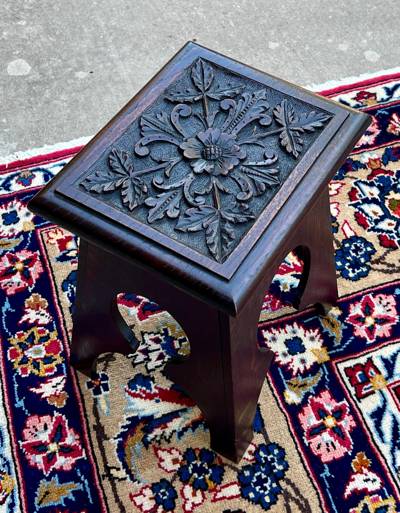 Antique English Footstool Bench Stool Carved Top Oak Rosette c. 1920s-30s 10