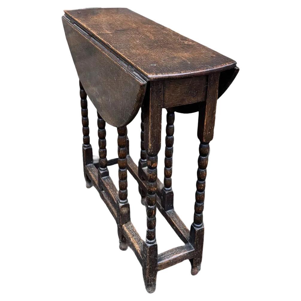 Antique English Gate-Leg Table For Sale