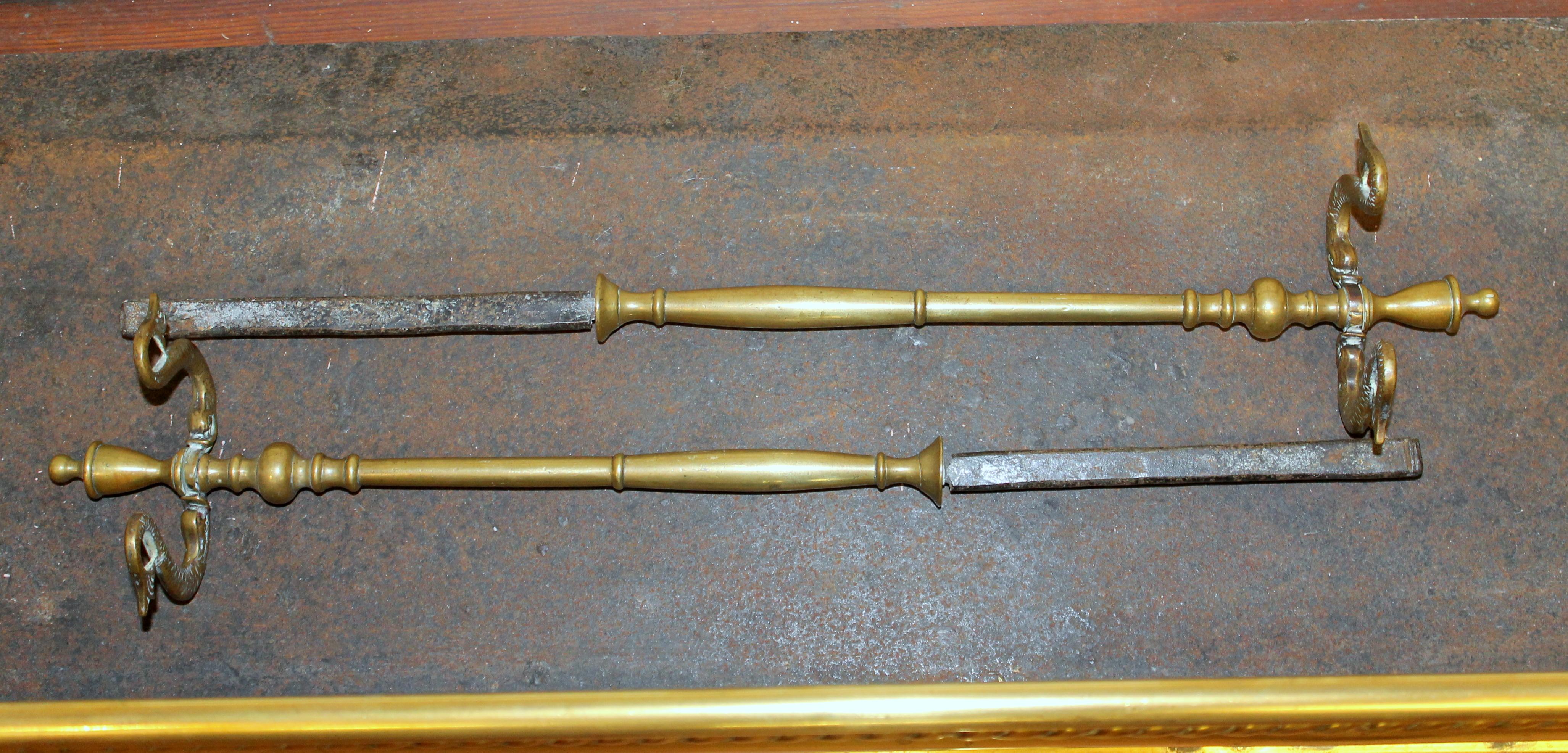 Antique English Geo. III/IV Pierced Brass Fireplace Fender with Tool Standards For Sale 7
