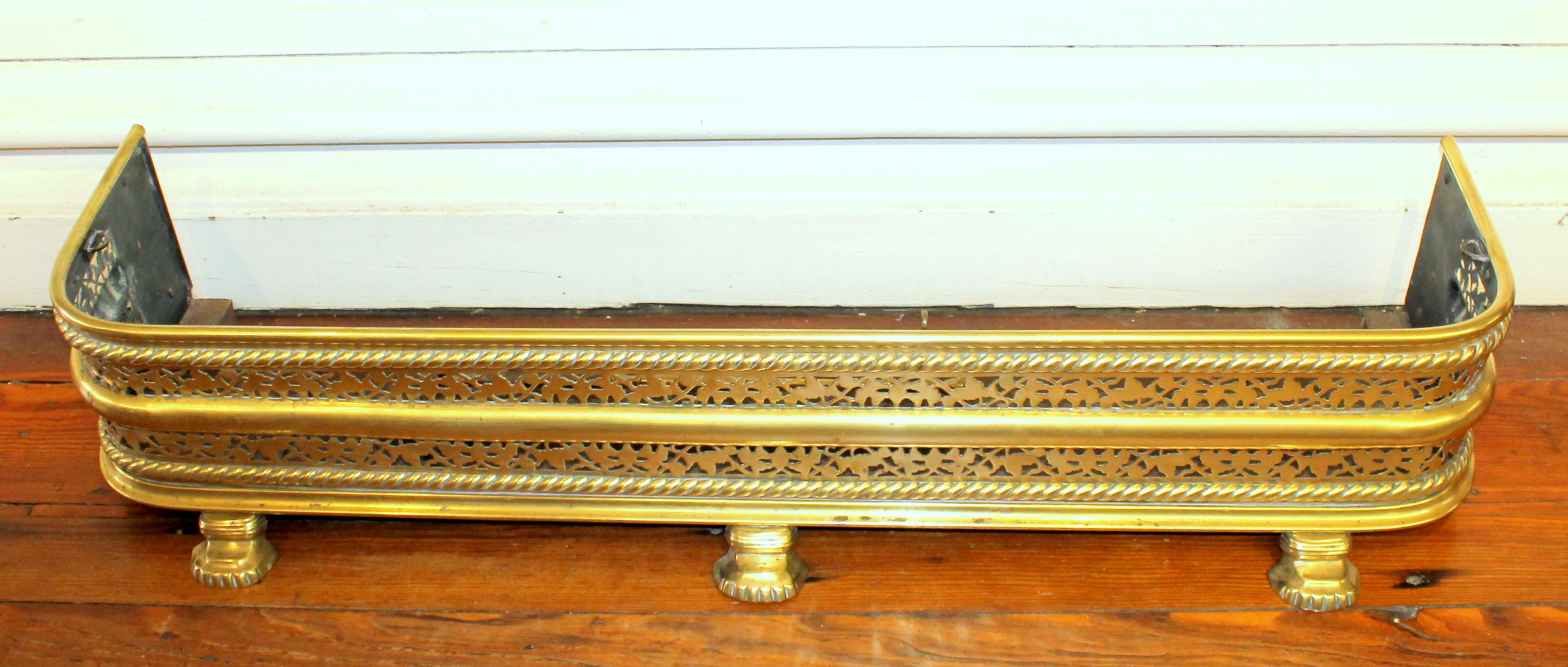 Antique English Geo. III/IV Pierced Brass Fireplace Fender with Tool Standards For Sale 1