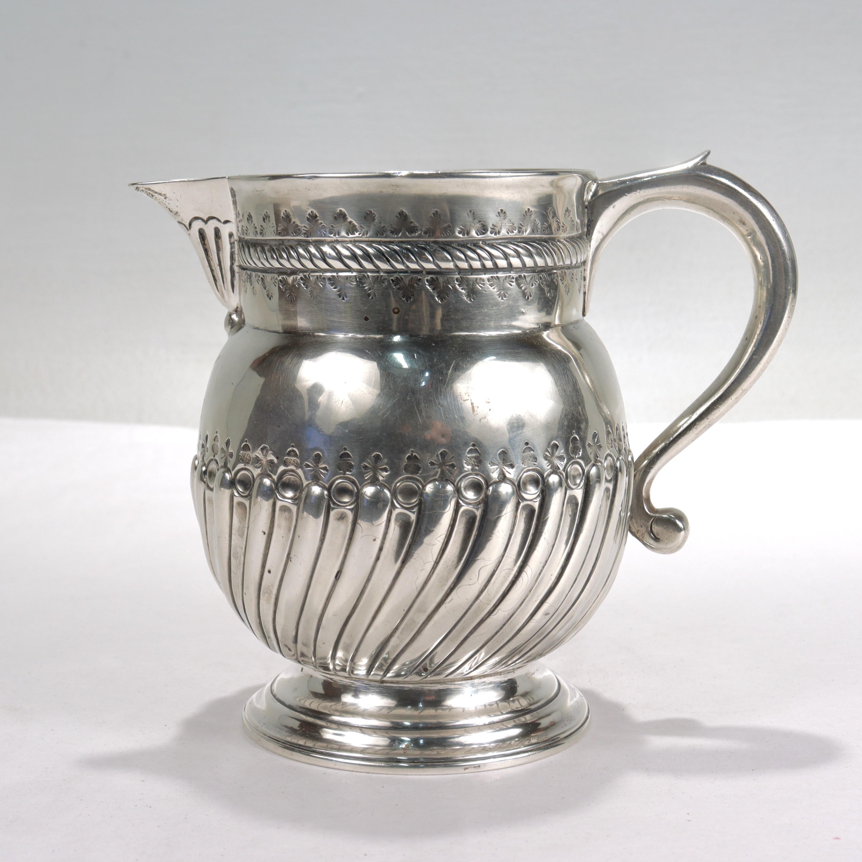 Antiker englischer Milchkrug aus Britannia-Silber von N. Gulliver, George II., 1723 im Angebot 4