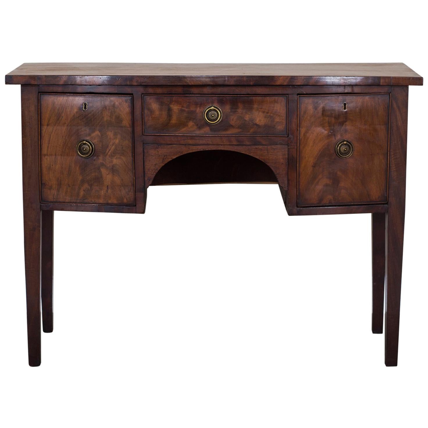 Antique English George III Bow Front Mahogany Sideboard, England, circa 1820 For Sale