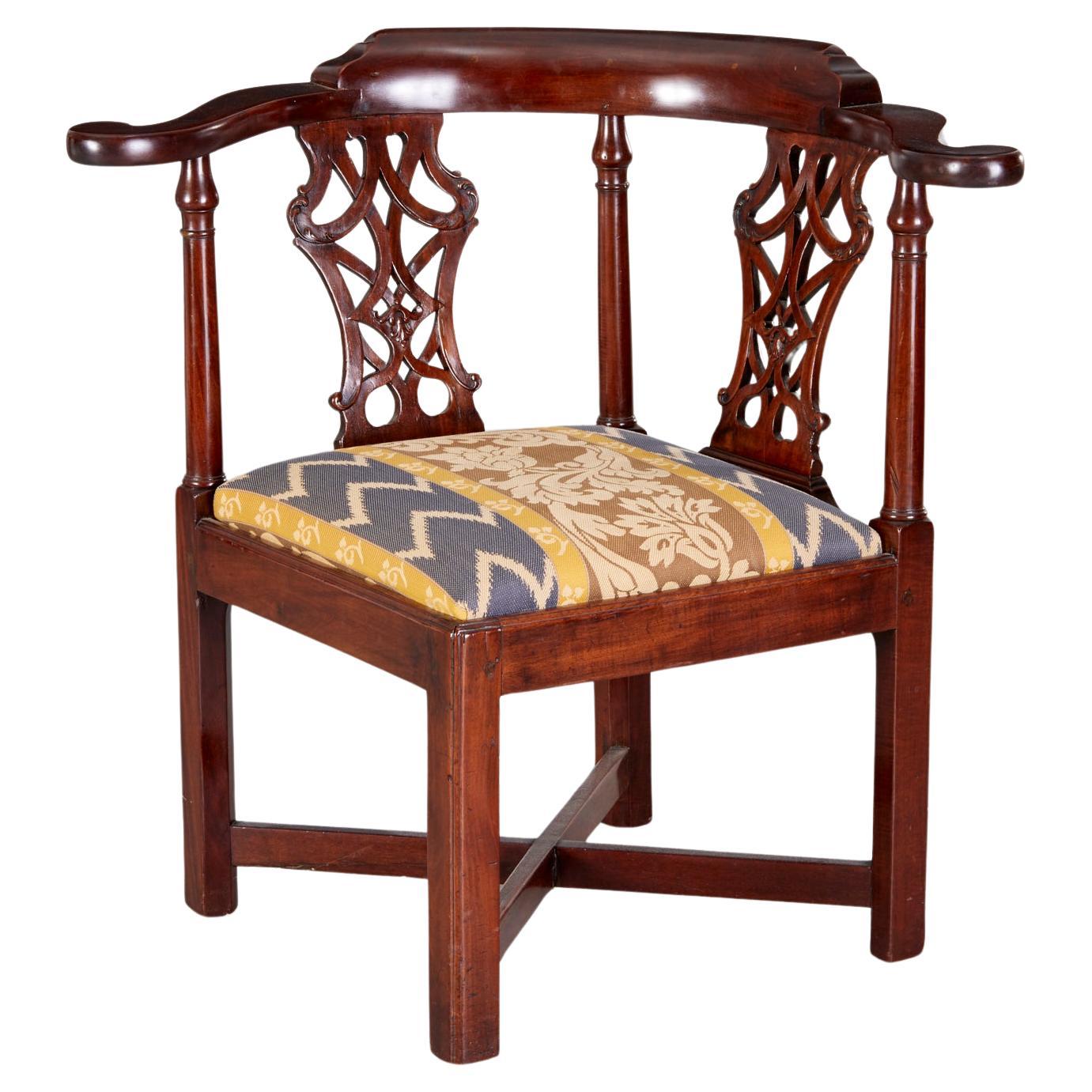 Antique English George III Carved Mahogany Corner Chair with Pierced Slats  For Sale