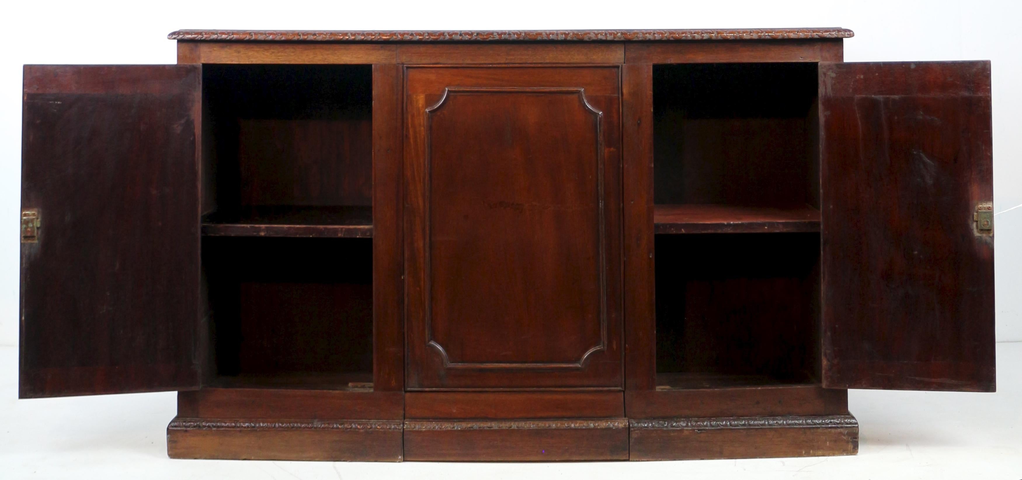 Antique English George III Chippendale Style Mahogany Library Desk im Angebot 8