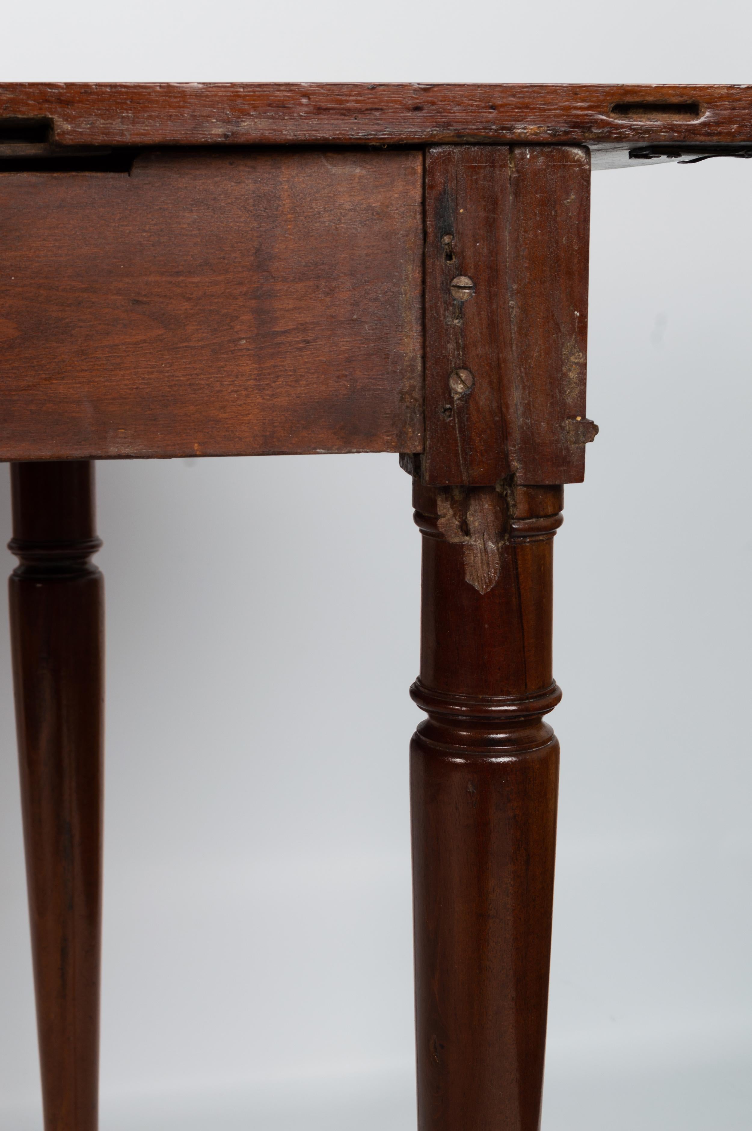 Antique English George III Cuban Mahogany Extending D End Dining Table C.1780 For Sale 13