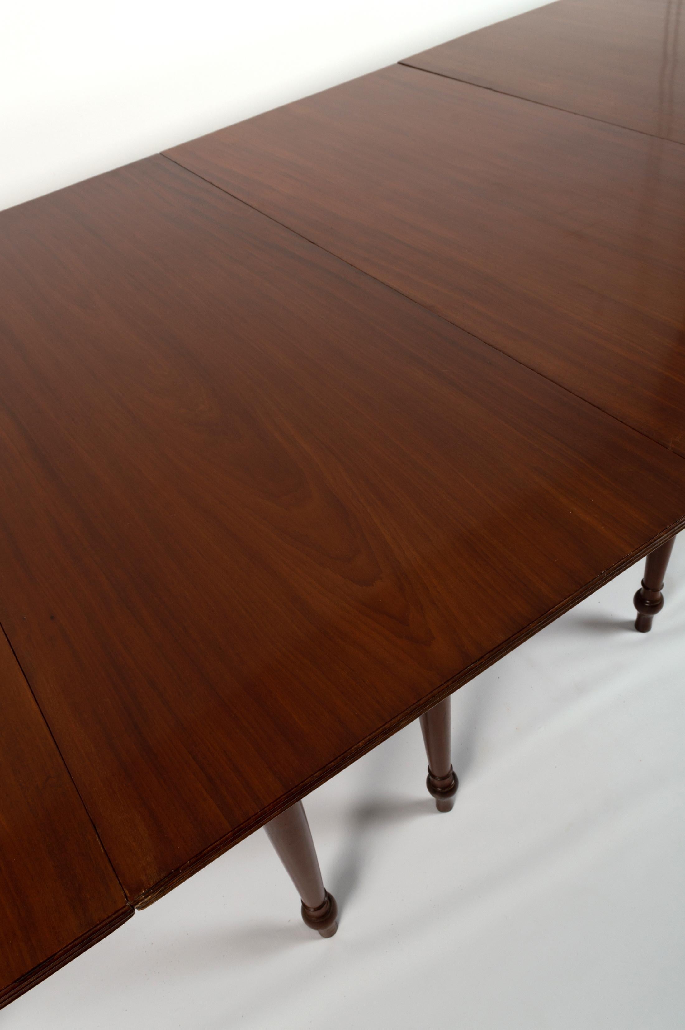 Antique English George III Cuban Mahogany Extending D End Dining Table C.1780 In Good Condition For Sale In London, GB