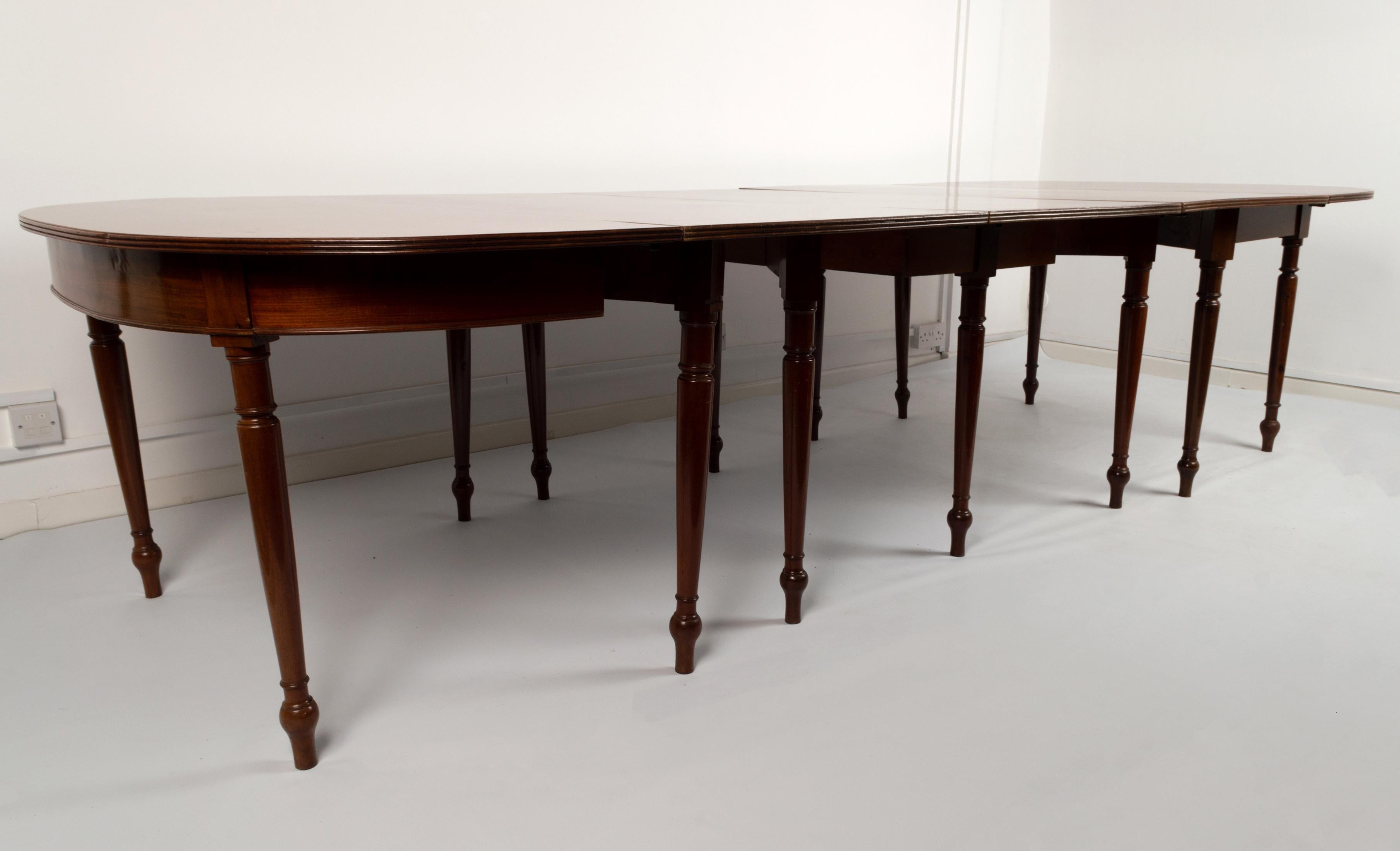 18th Century Antique English George III Cuban Mahogany Extending D End Dining Table C.1780 For Sale