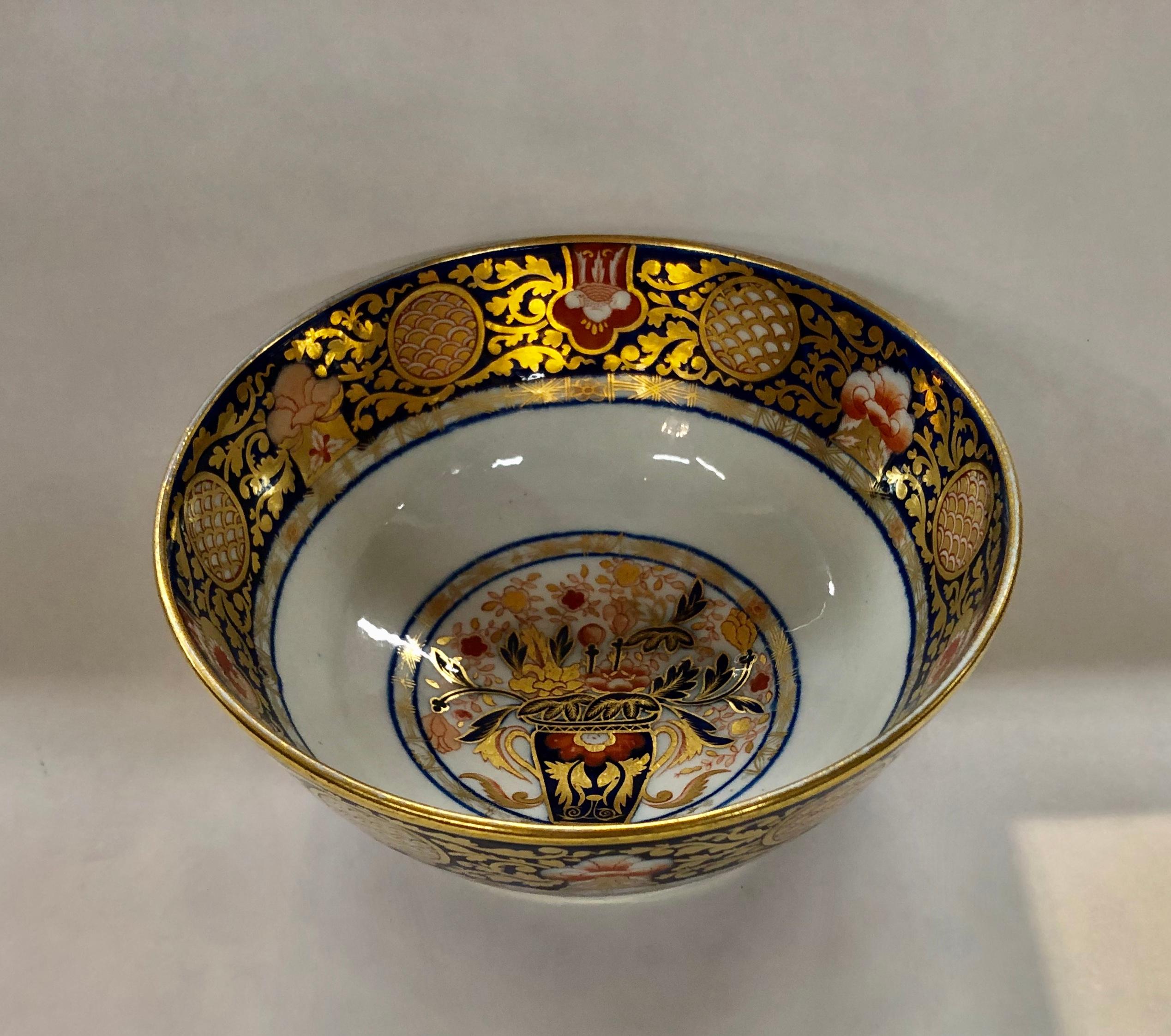 Rare and fine antique English George III hand painted imari decor bowl, attributed to spode.
Exceptional 