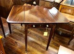 Antique English George III Inlaid Mahogany Drop-leaf Pembroke Table