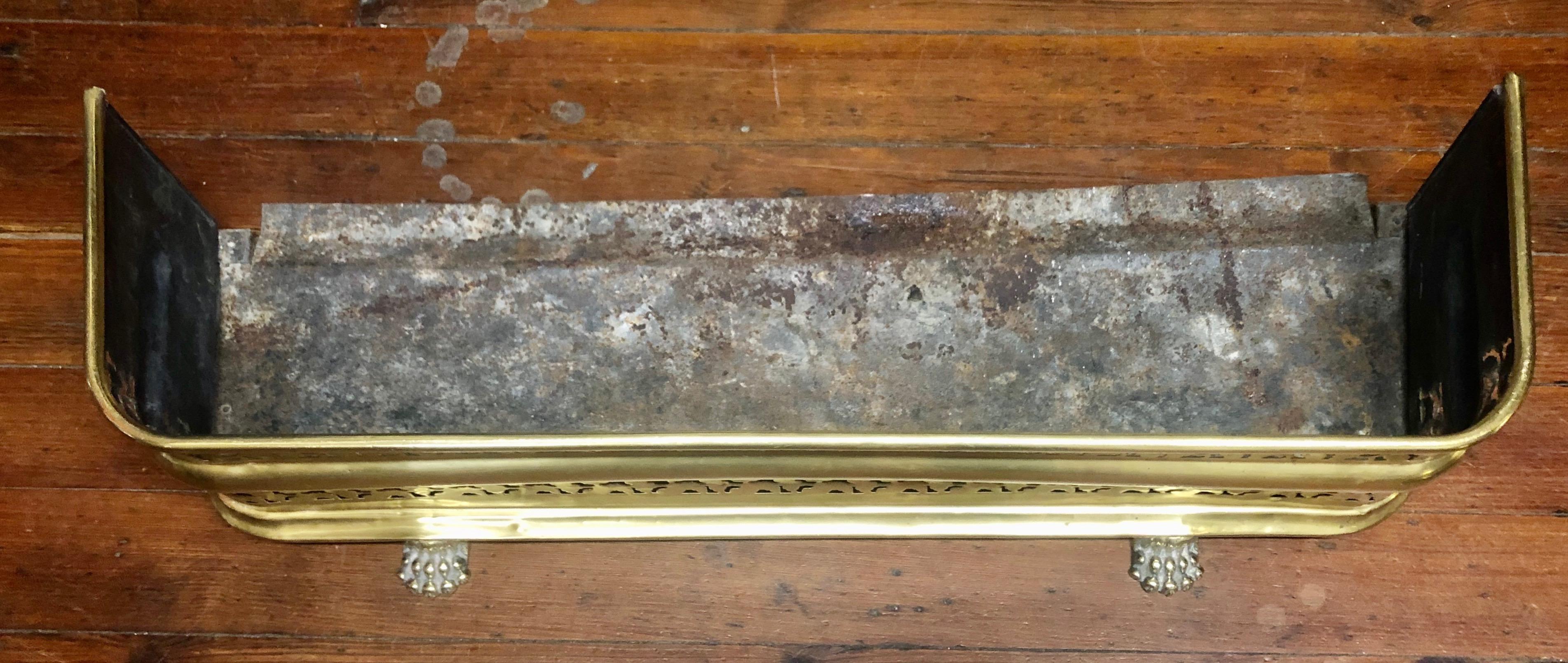 George IV Antique English George III/IV Period 19th Century Pierced Brass Fireplace Fender For Sale