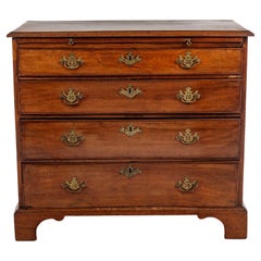 Antique English George III Mahogany Bachelor's Chest of Drawers