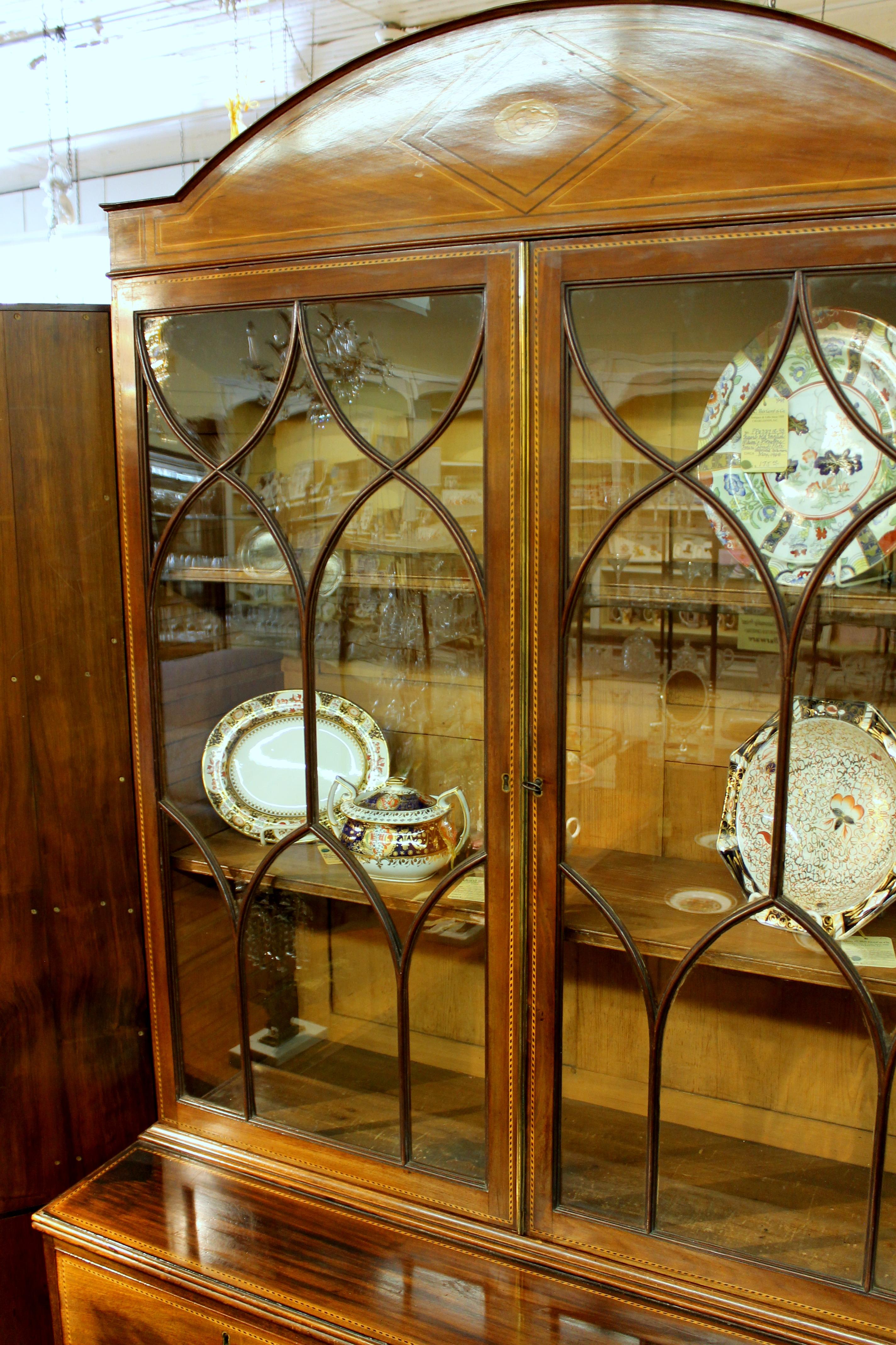 Antique English George III Mahogany Sheraton Style Bookcase or Display Cabinet 1