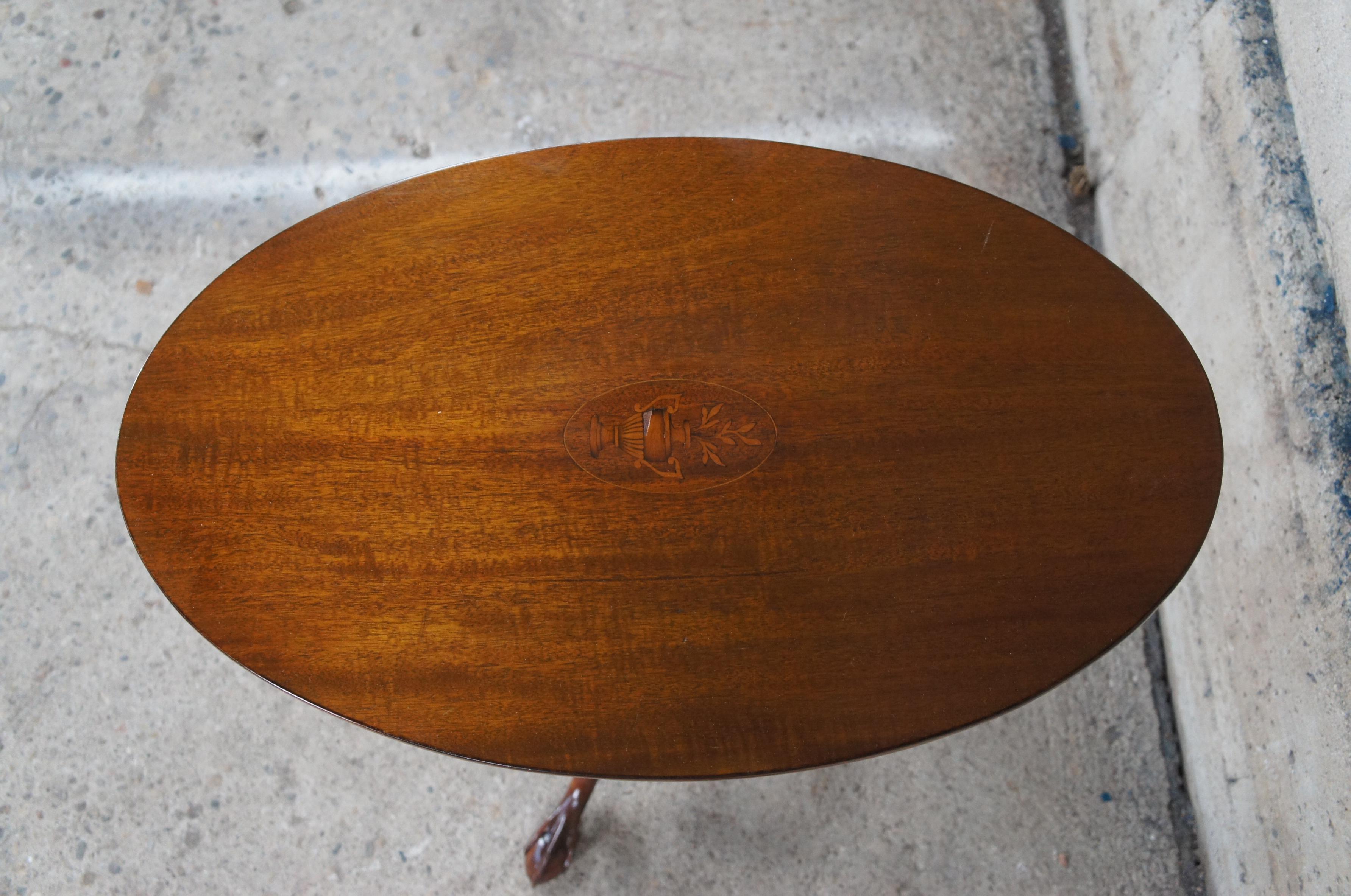 20th Century Antique English Georgian Chippendale Style Mahogany Inlaid Oval Tilt Top Table For Sale