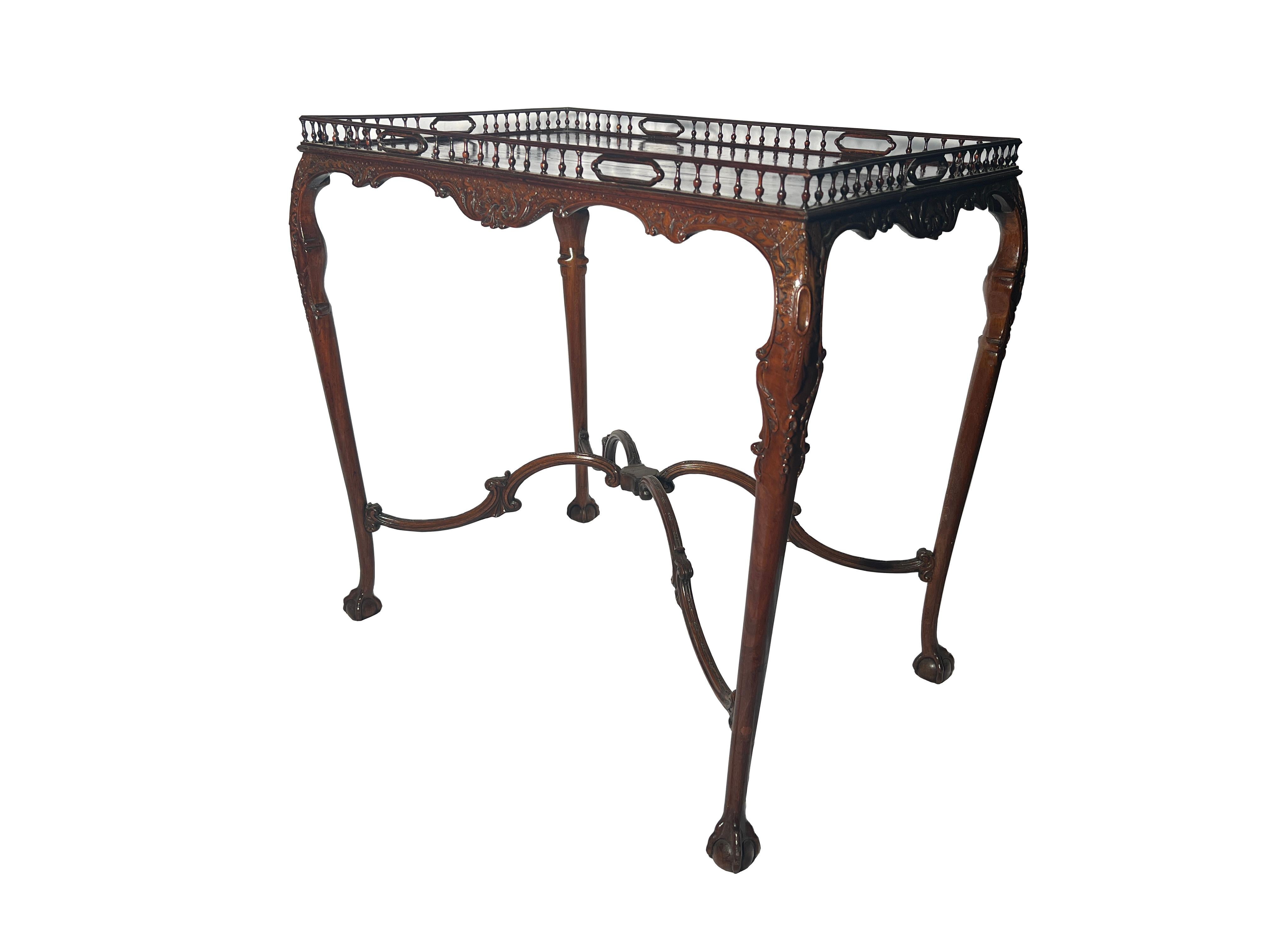 Exceptional Antique English Georgian Chippendale Style Mahogany Silver Table, Circa 1820's.