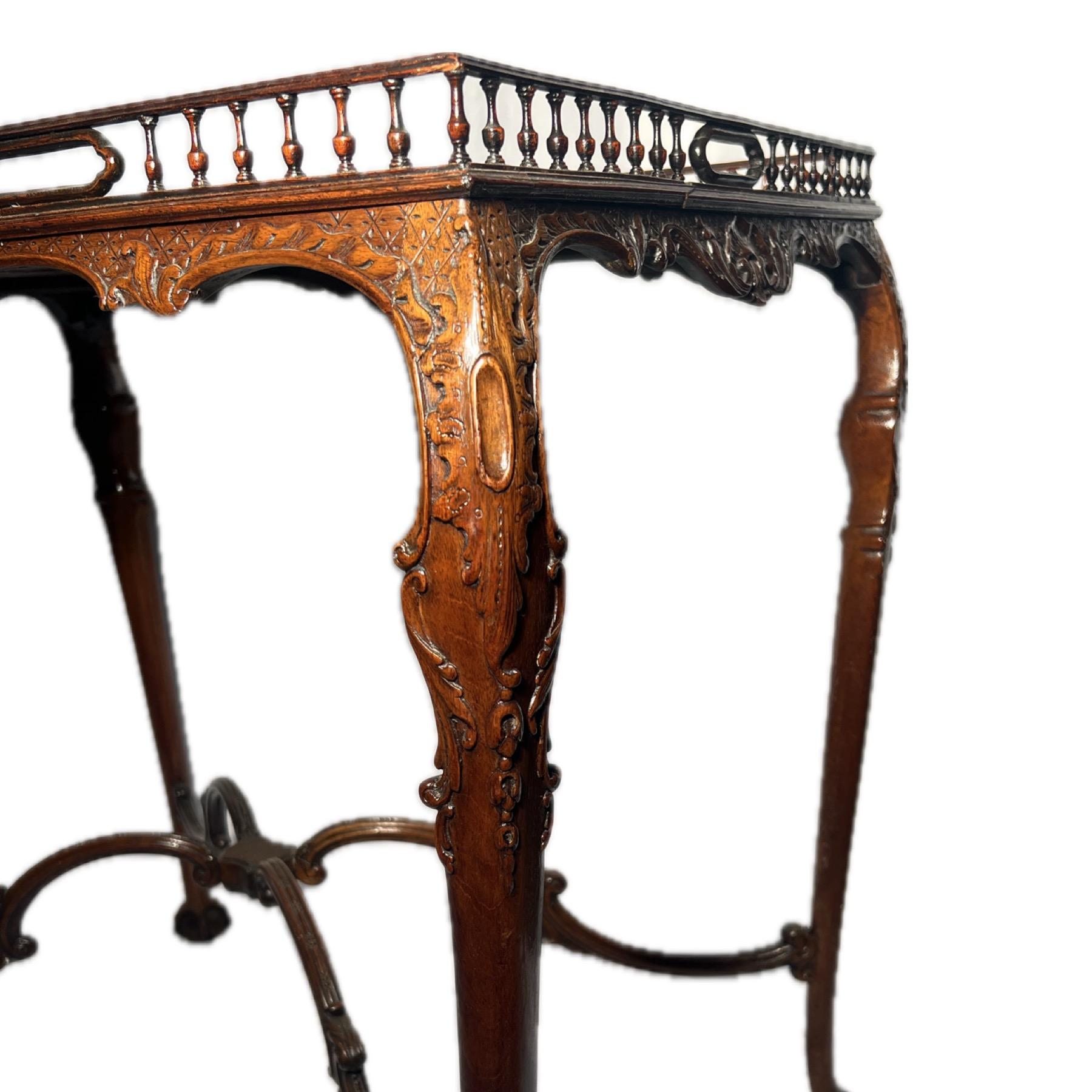 19th Century Antique English Georgian Chippendale Style Mahogany Silver Table, Circa 1820's. For Sale