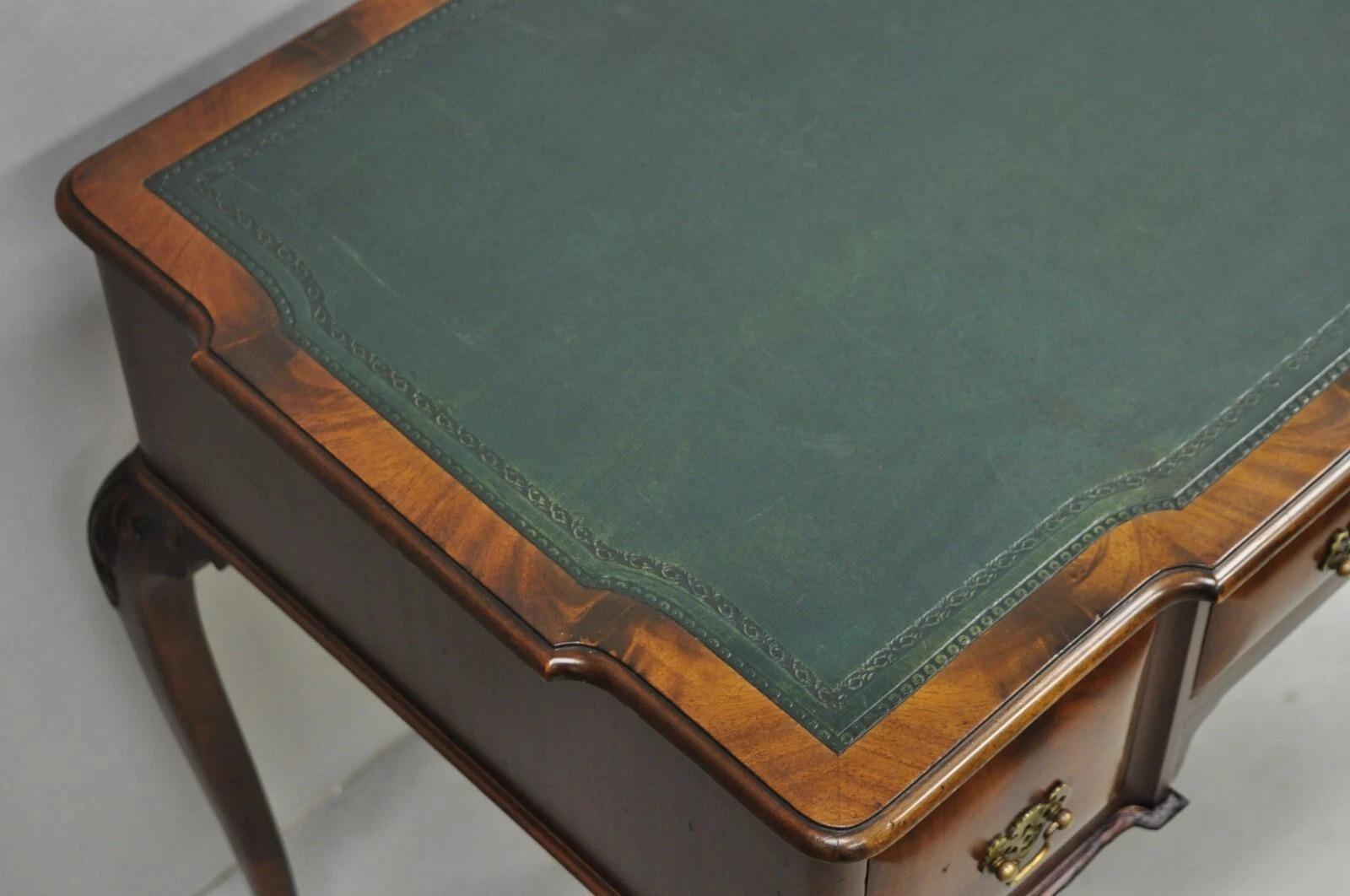 Antique English Georgian Crotch Mahogany Green Leather Top Small Writing Desk For Sale 2