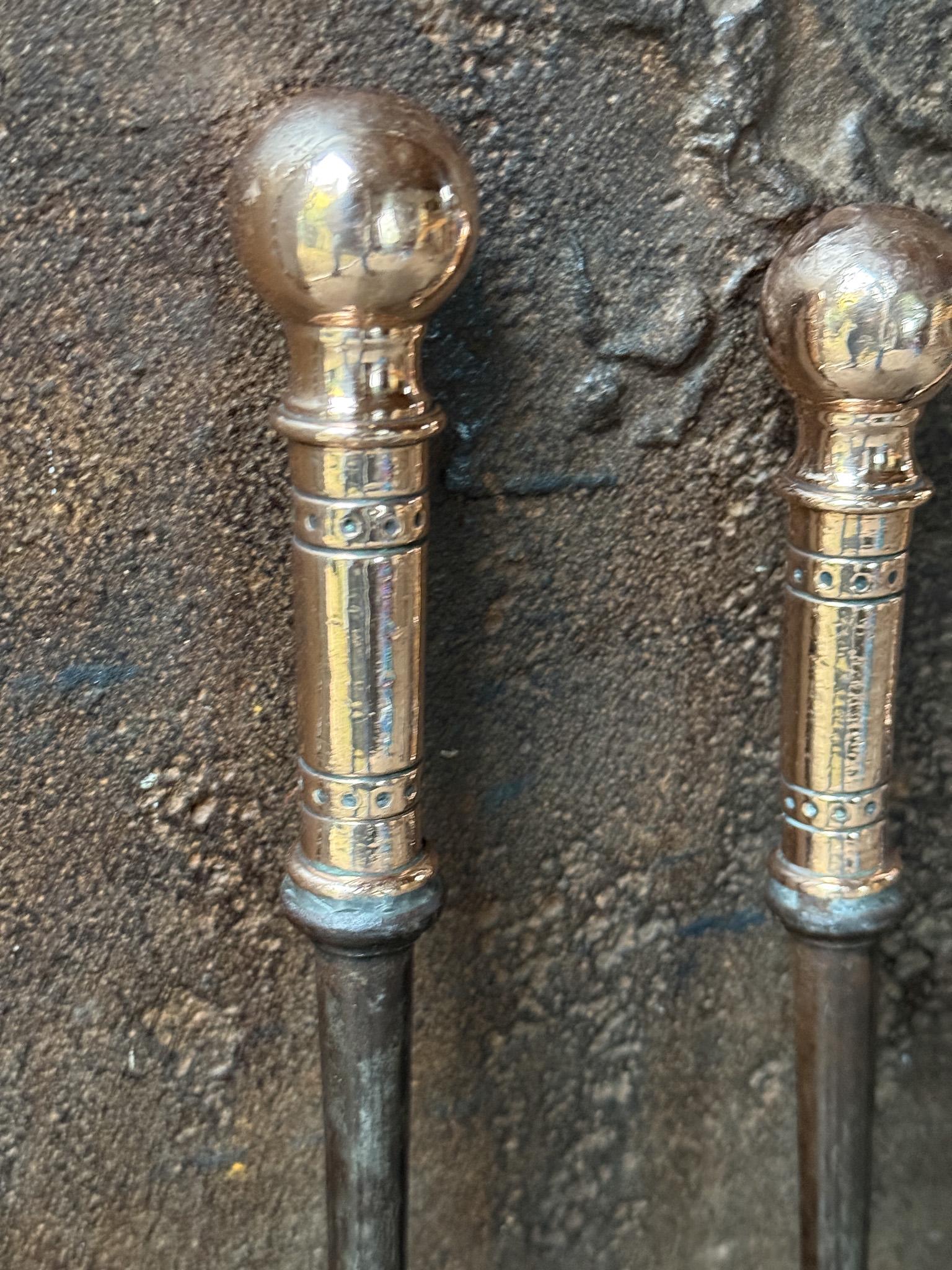 Antiguos utensilios georgianos ingleses para chimeneas o fuego, Siglos XVIII-XIX en venta 2