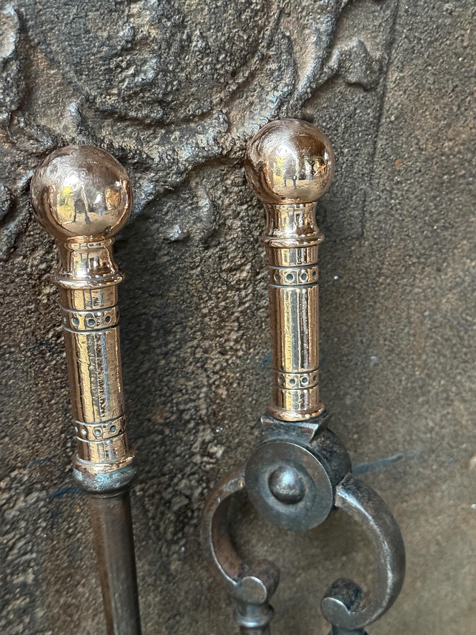 Antiguos utensilios georgianos ingleses para chimeneas o fuego, Siglos XVIII-XIX en venta 3